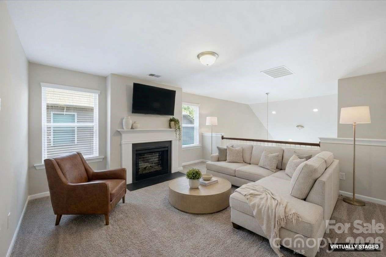5618 Stonewells Drive — Charlotte