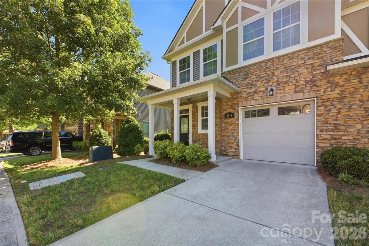 5618 Stonewells Drive — Charlotte