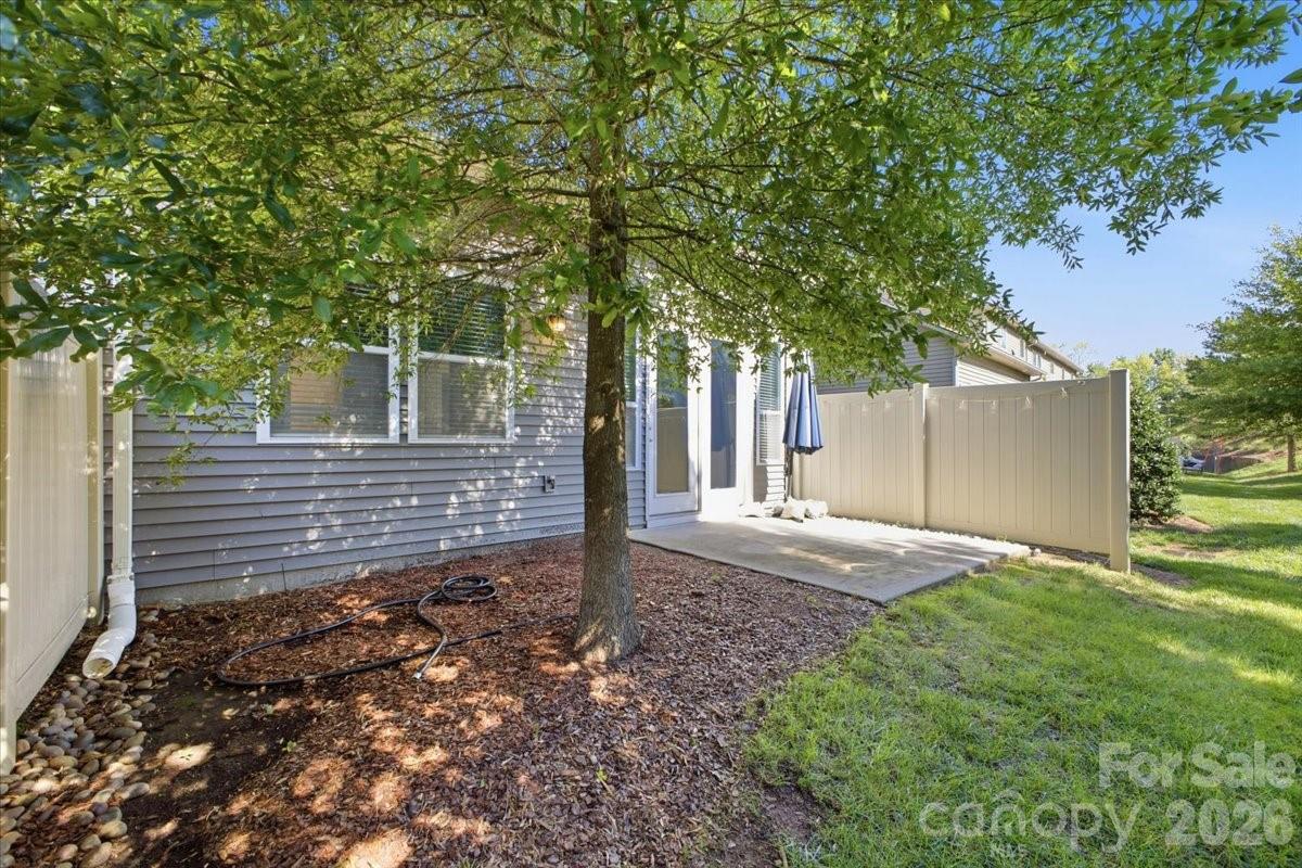 5618 Stonewells Drive — Charlotte
