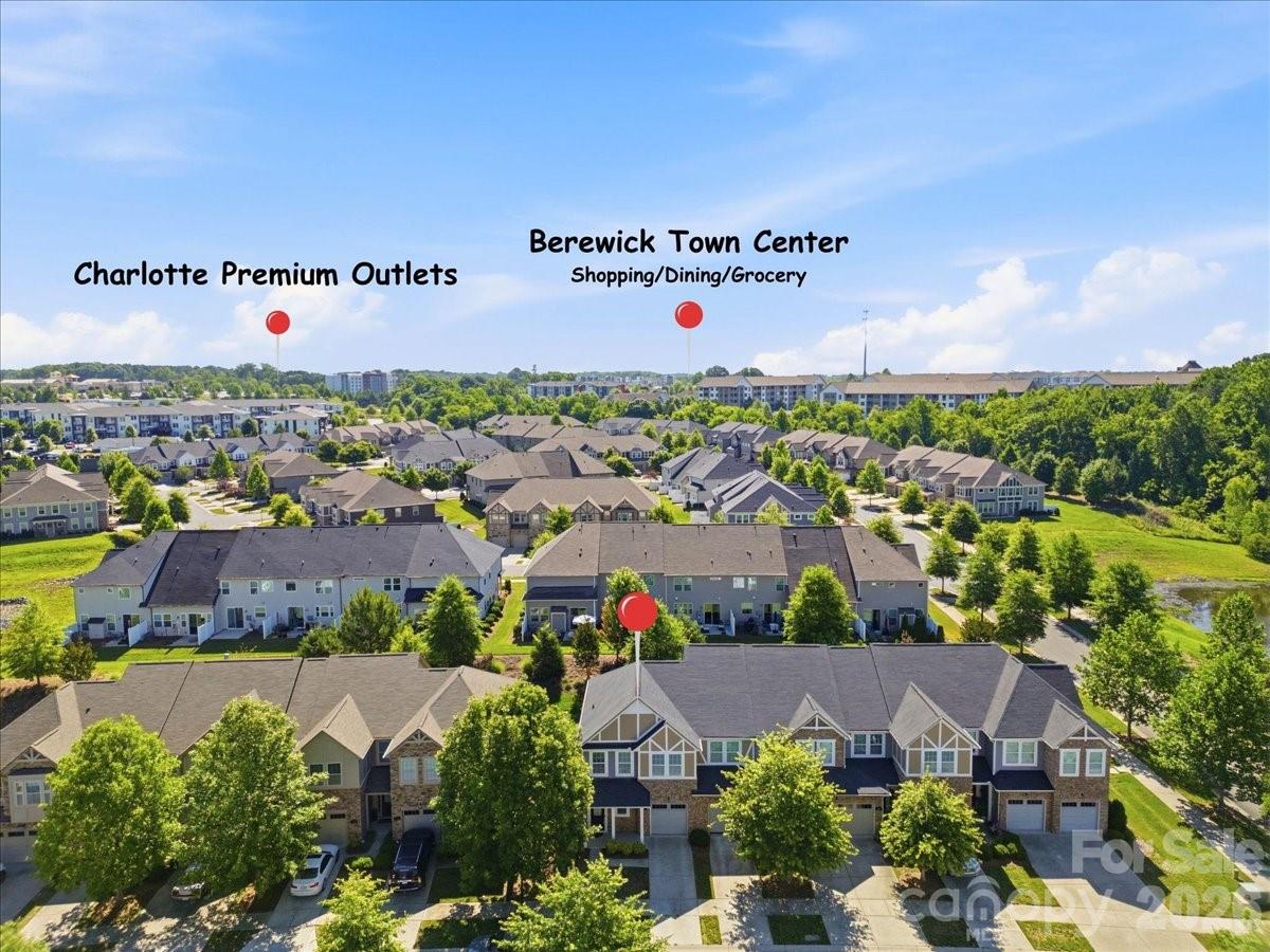 5618 Stonewells Drive — Charlotte