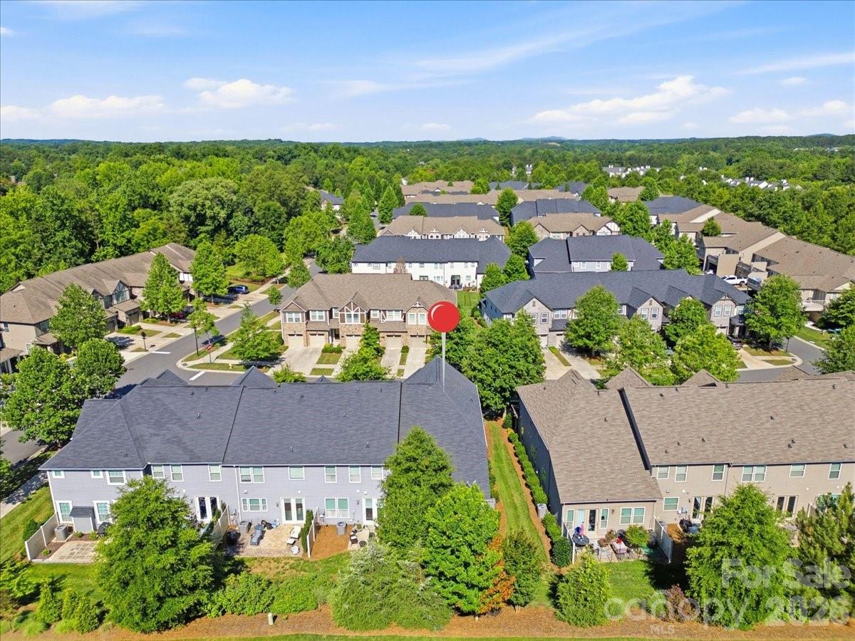 5618 Stonewells Drive — Charlotte