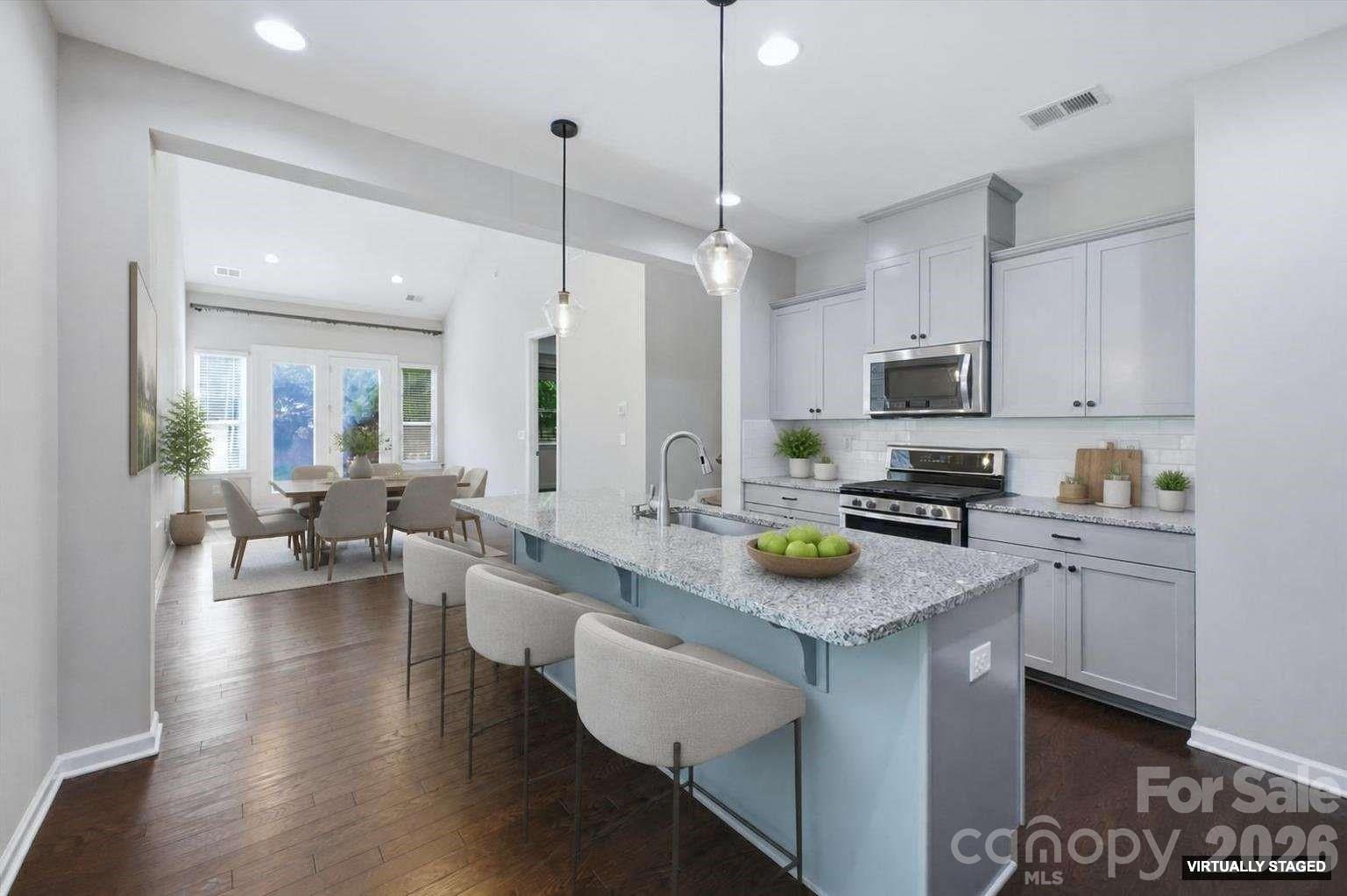 5618 Stonewells Drive — Charlotte
