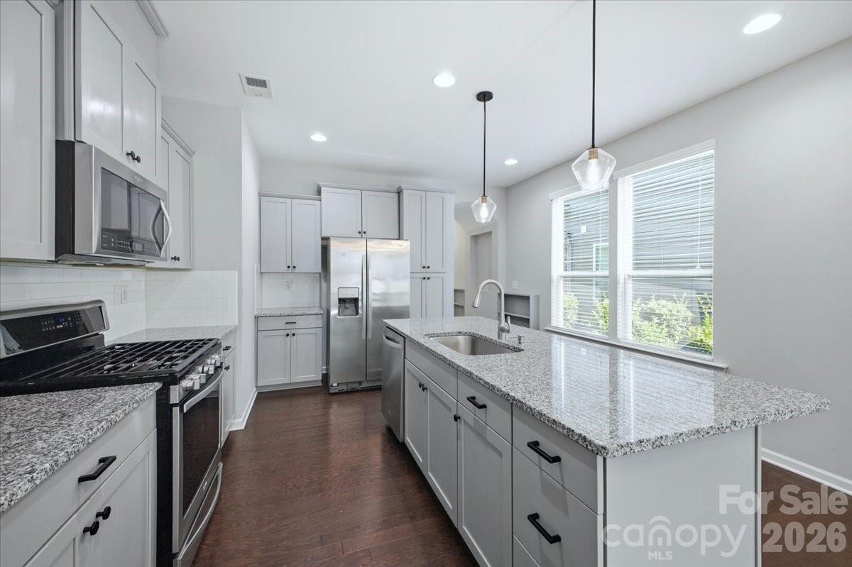 5618 Stonewells Drive — Charlotte