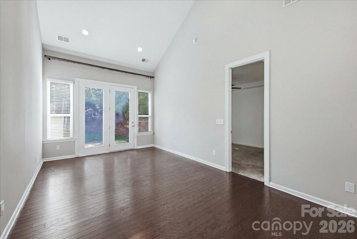 5618 Stonewells Drive — Charlotte