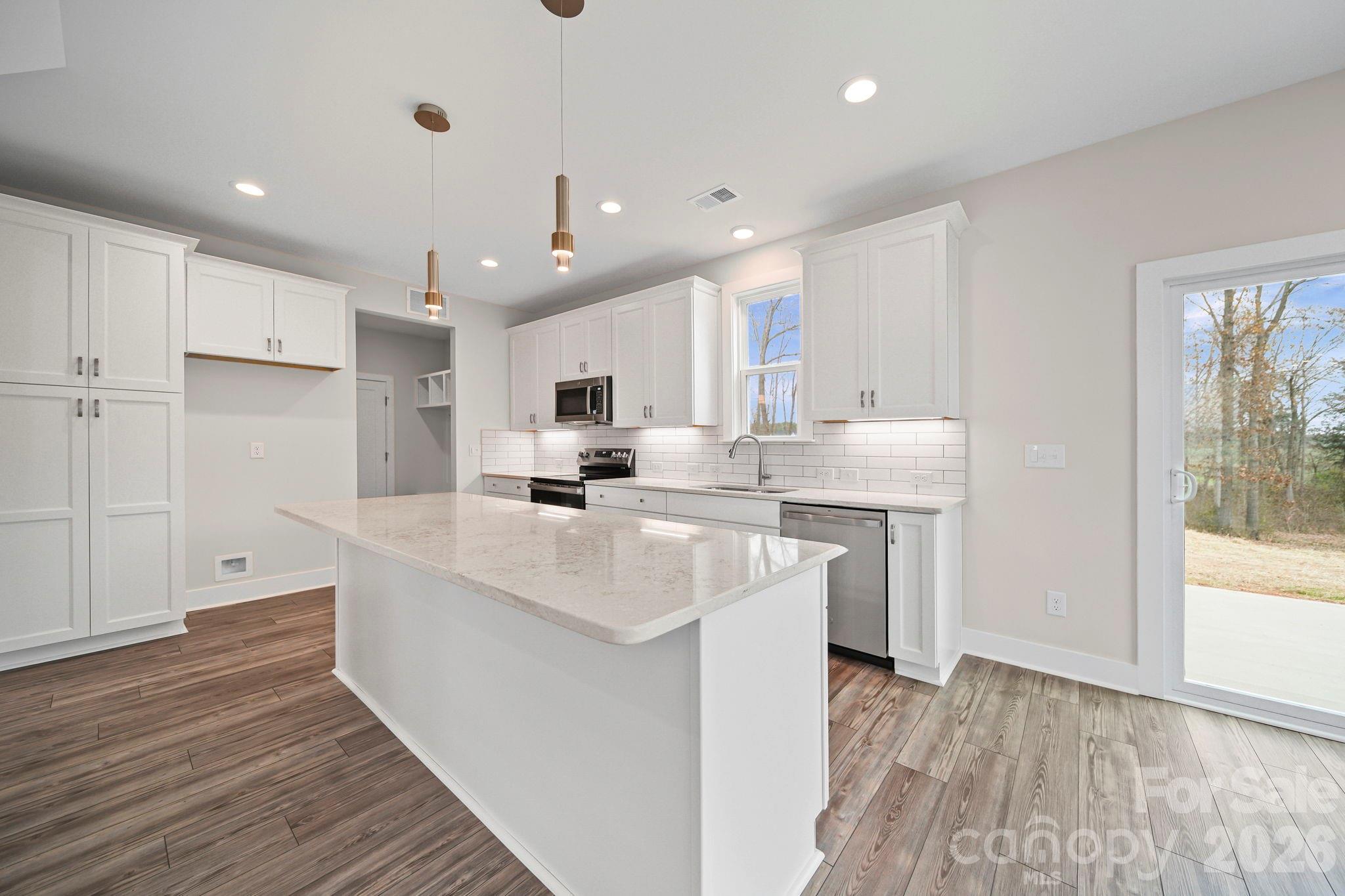 2316 Long Hope Road — Marshville