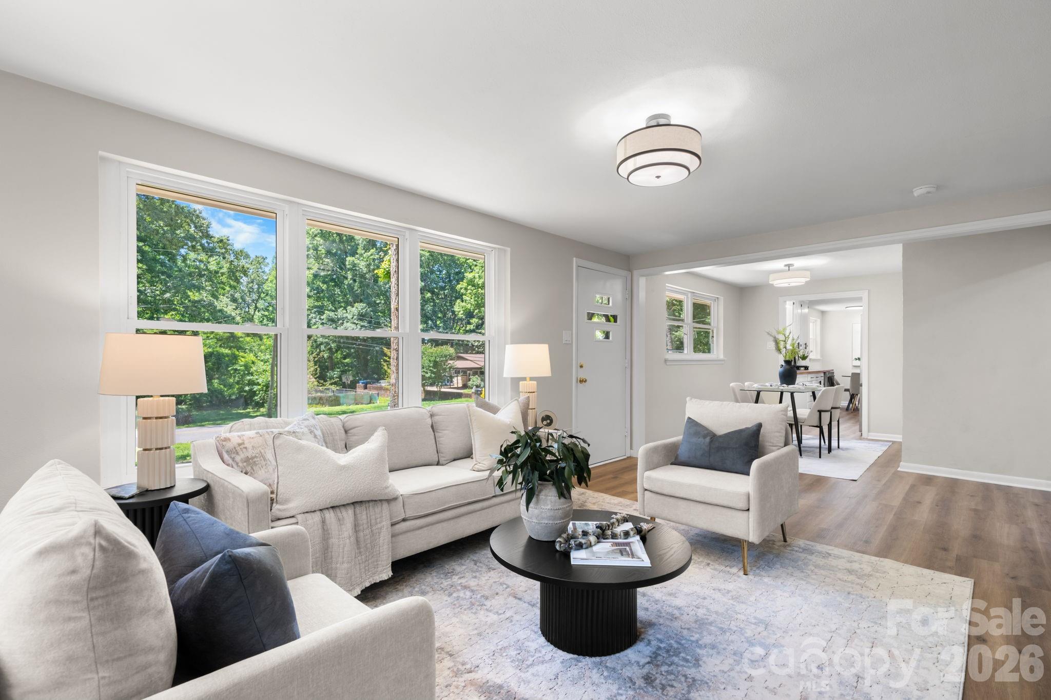 965 23rd Avenue NE — Hickory