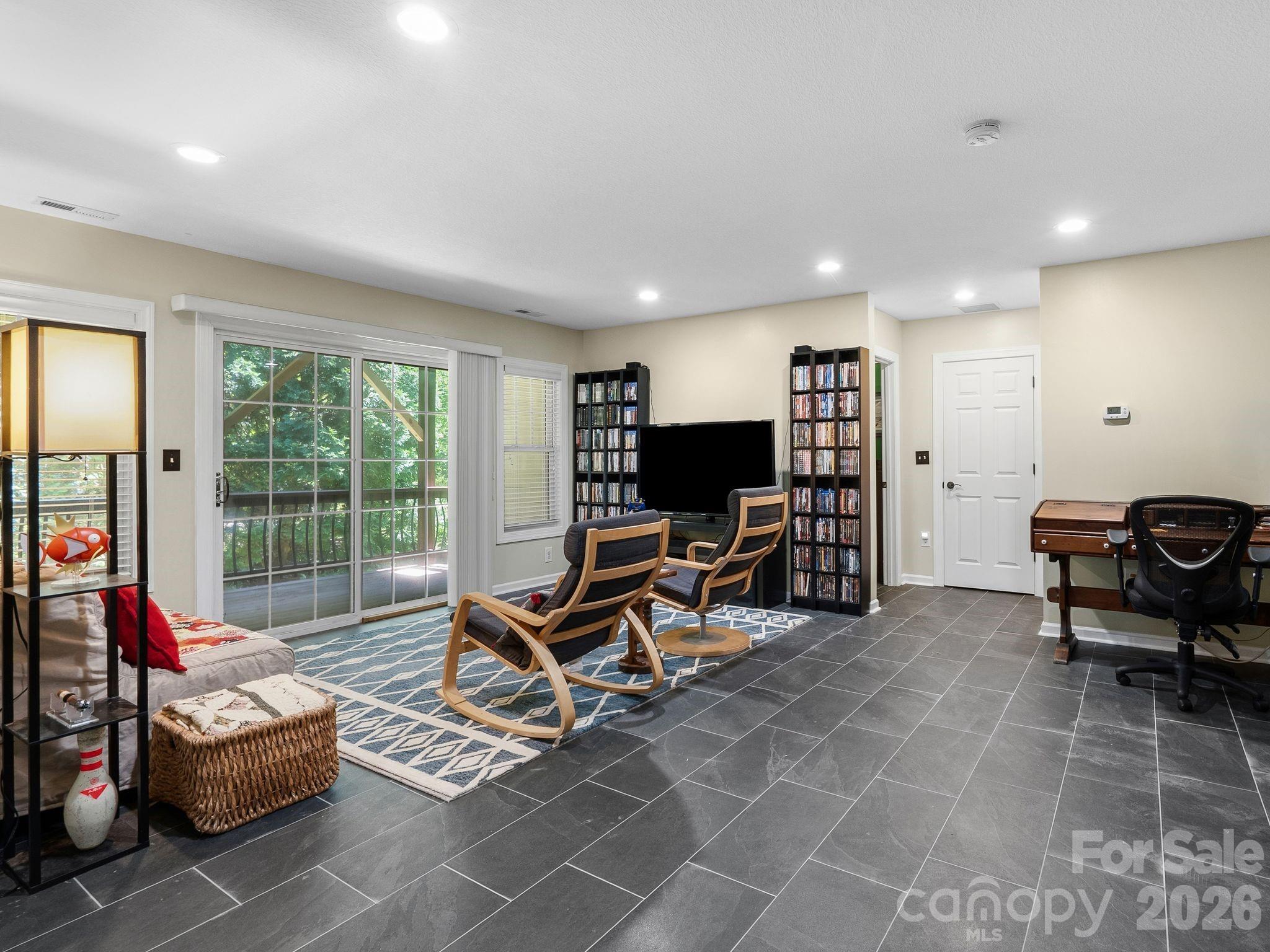16 Jennlynn Drive — Arden