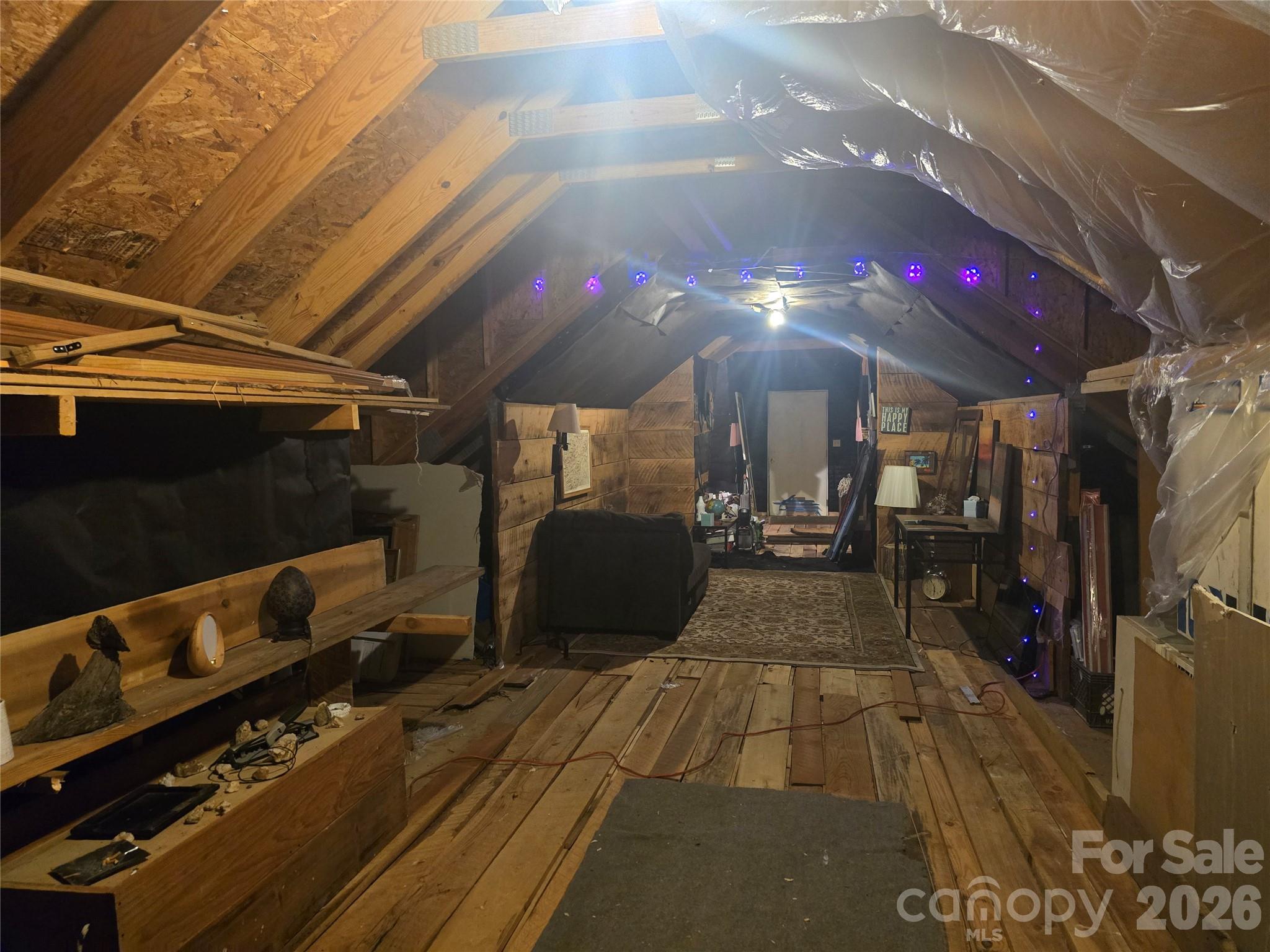 1480 Davis Mountain Road — Hendersonville