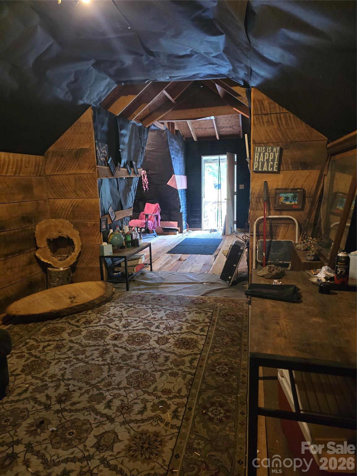 1480 Davis Mountain Road — Hendersonville