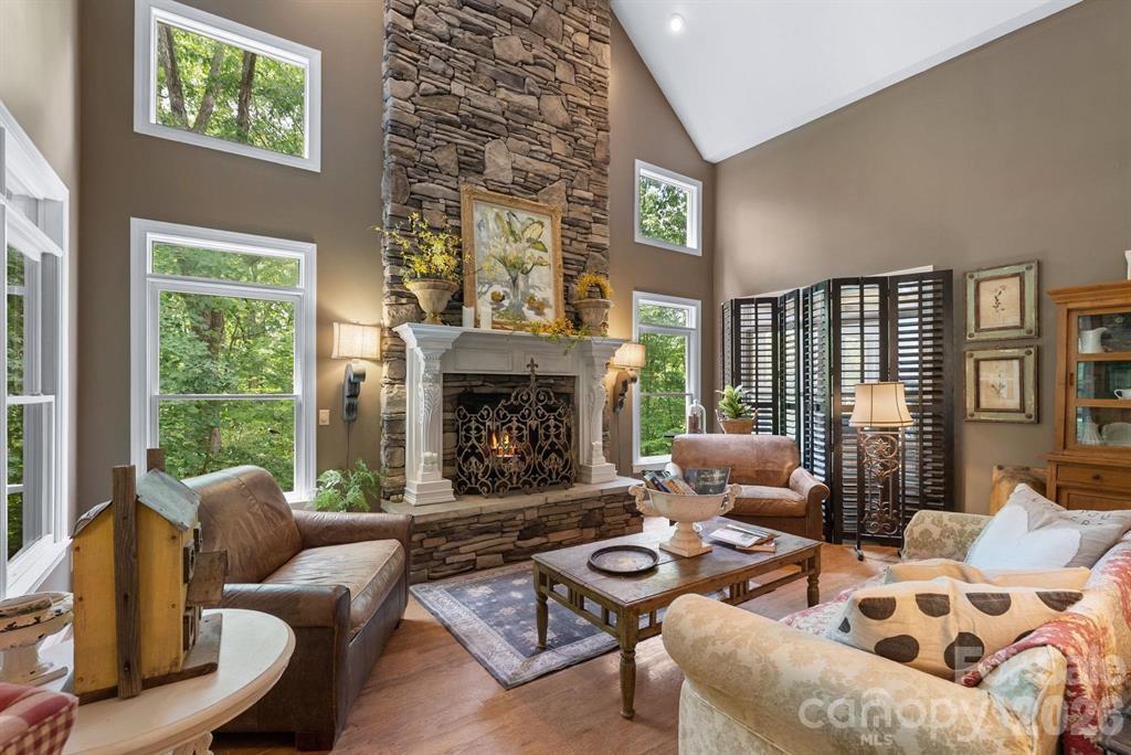 175 Green Hills Road — Mill Spring