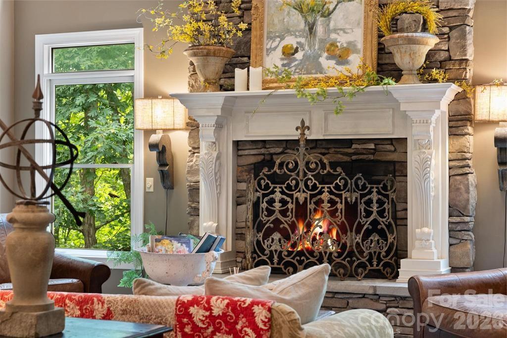 175 Green Hills Road — Mill Spring