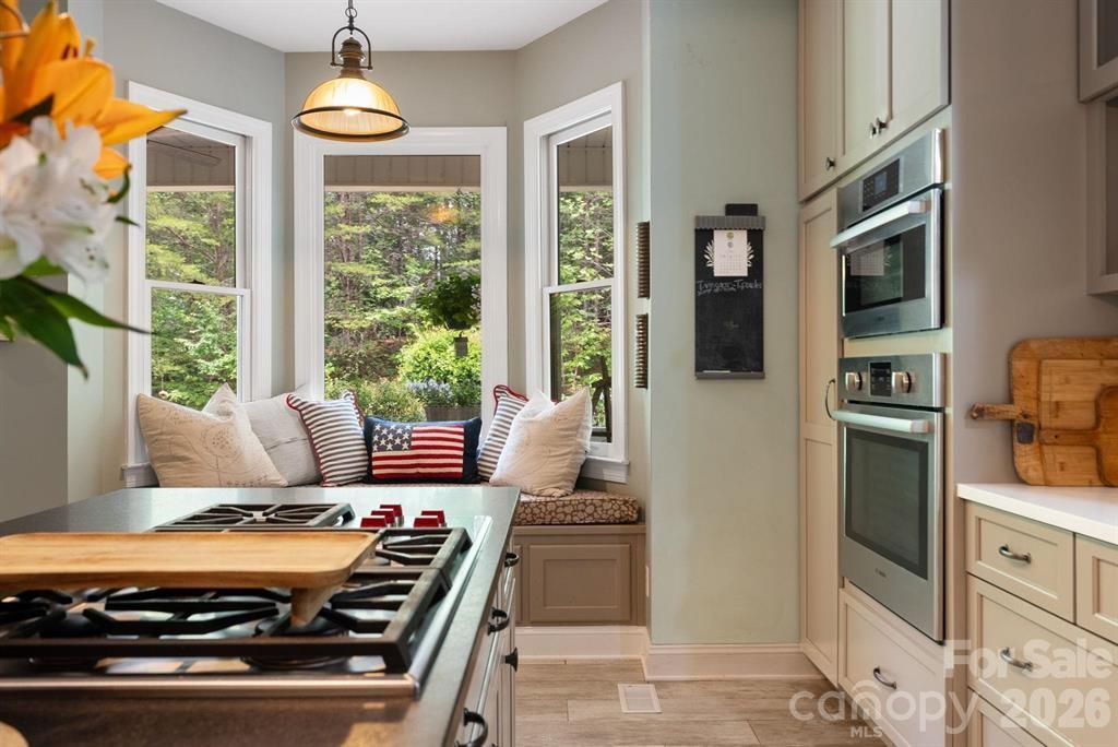 175 Green Hills Road — Mill Spring