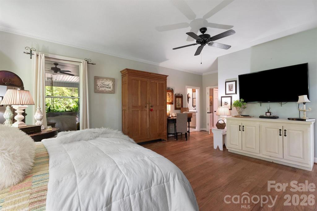 175 Green Hills Road — Mill Spring