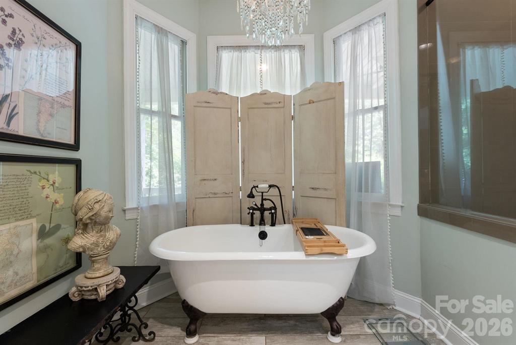 175 Green Hills Road — Mill Spring