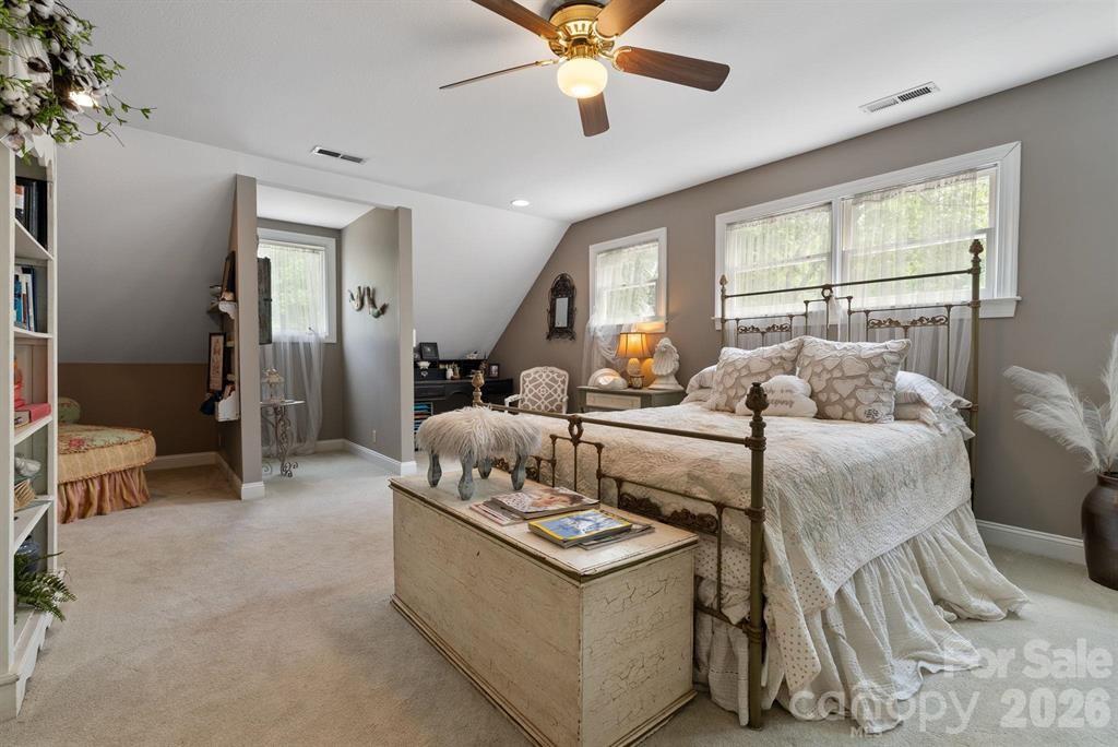 175 Green Hills Road — Mill Spring
