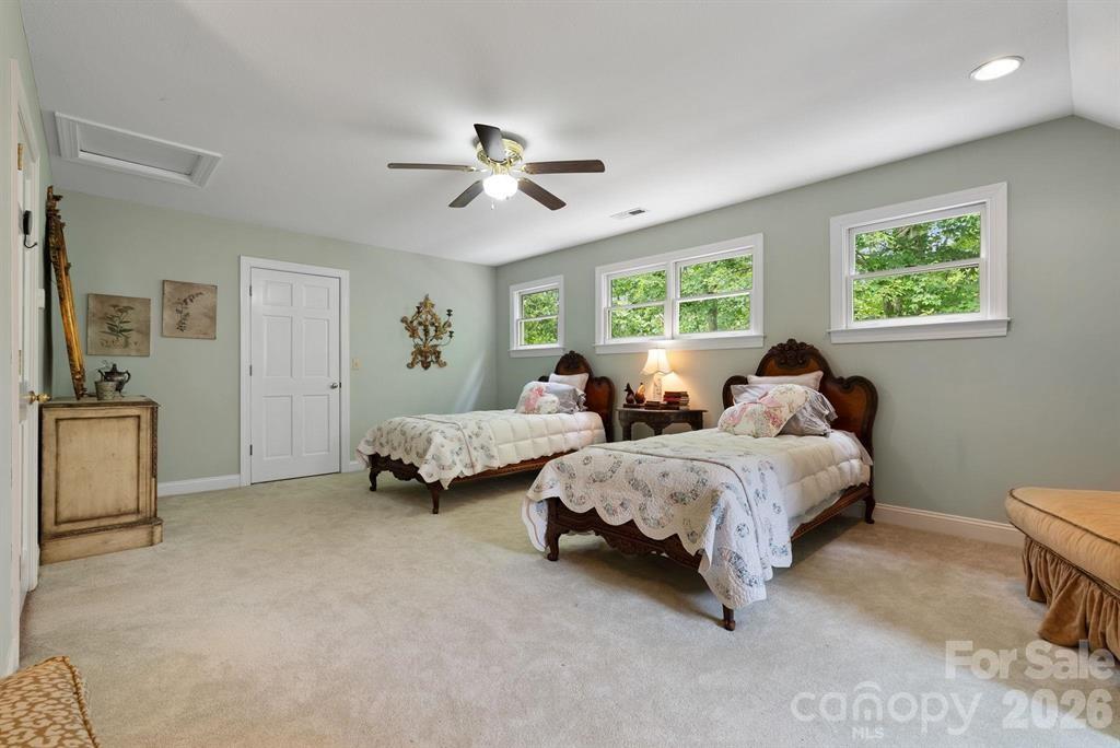 175 Green Hills Road — Mill Spring