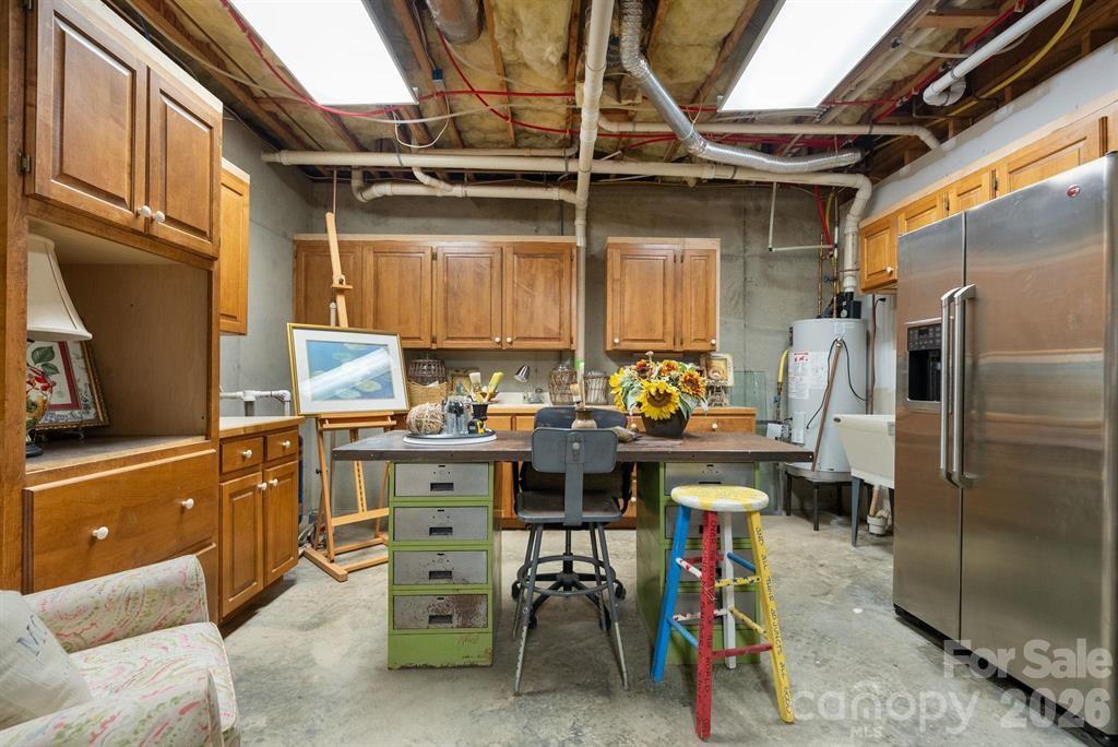 175 Green Hills Road — Mill Spring