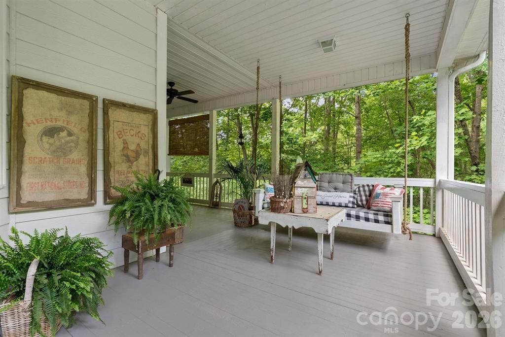 175 Green Hills Road — Mill Spring
