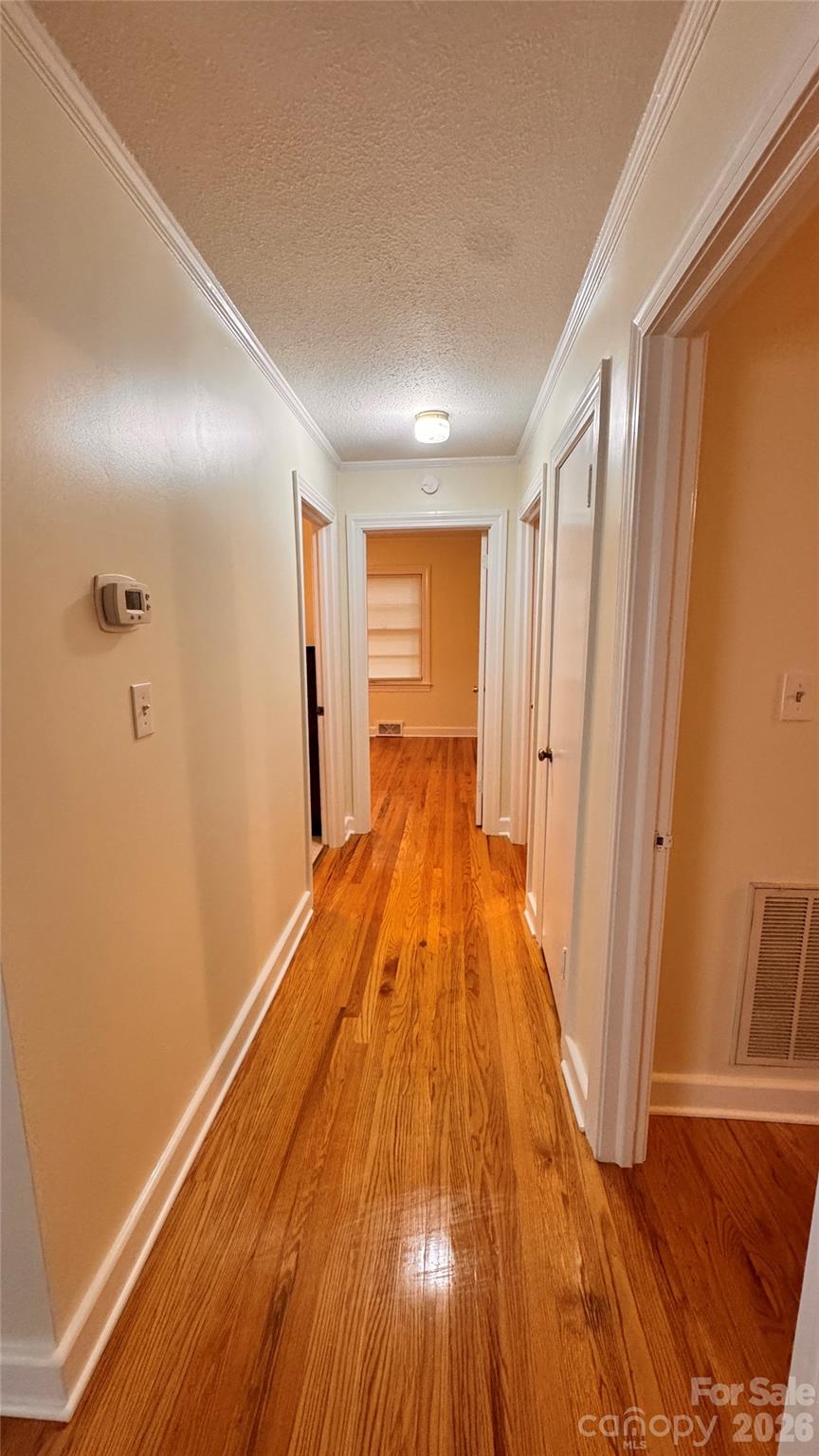 690 Brookdale Drive — Statesville