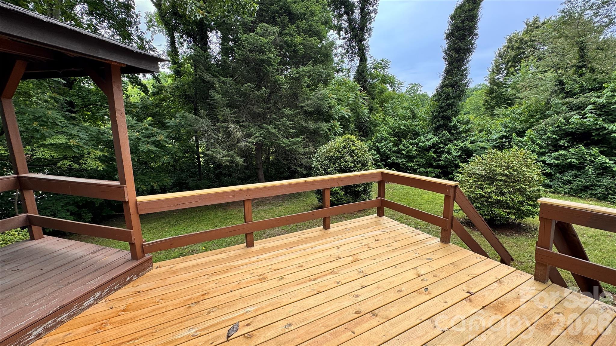 690 Brookdale Drive — Statesville