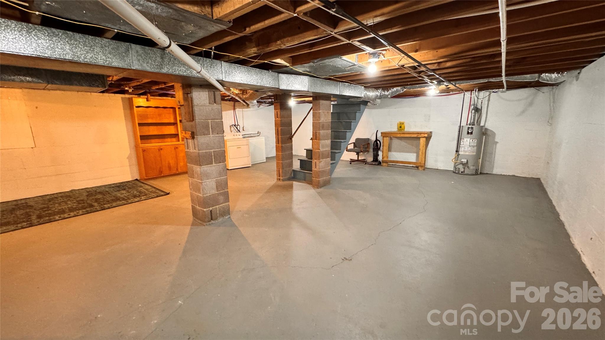 690 Brookdale Drive — Statesville