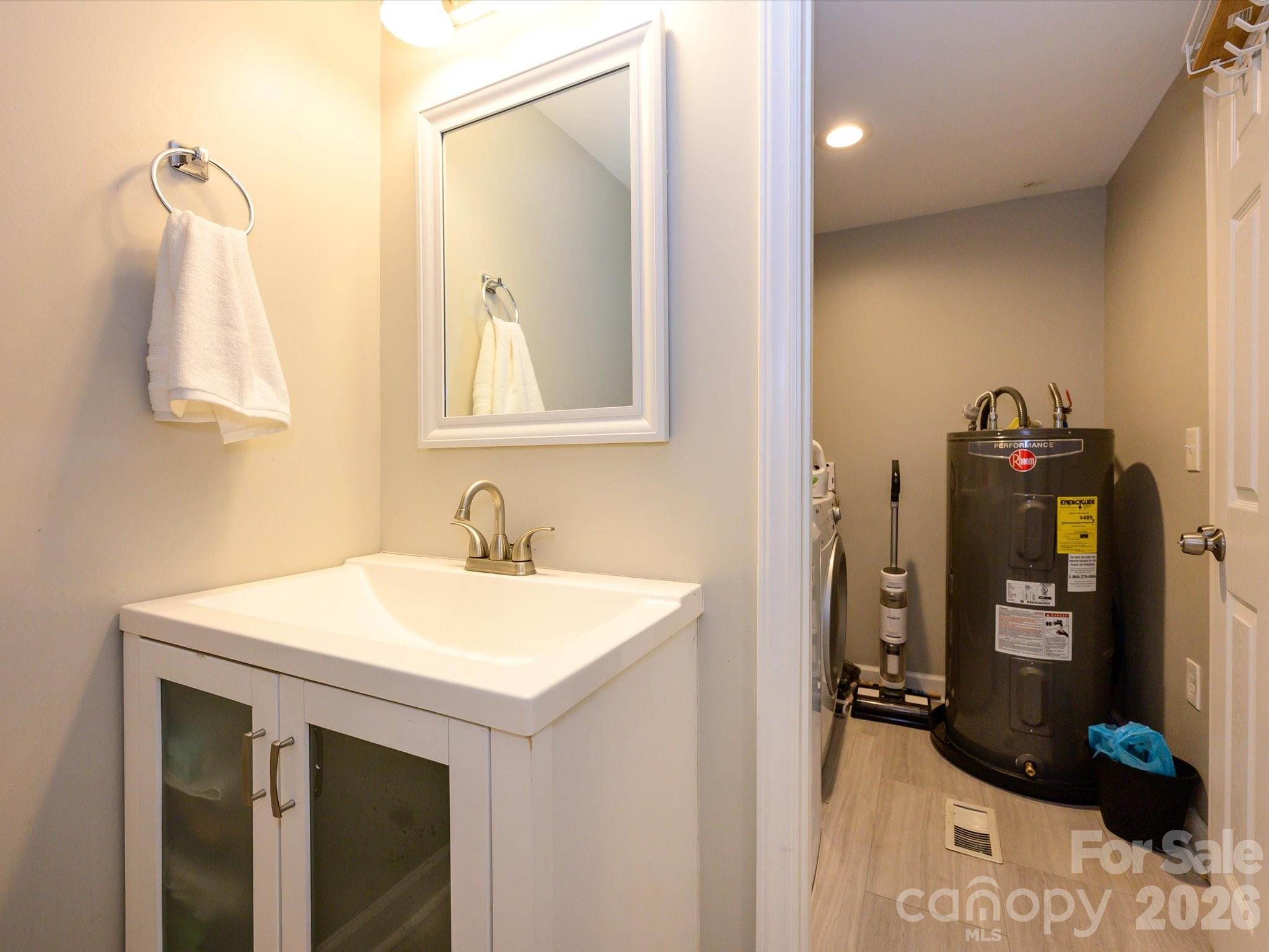 1620 Blueberry Street — Mount Pleasant