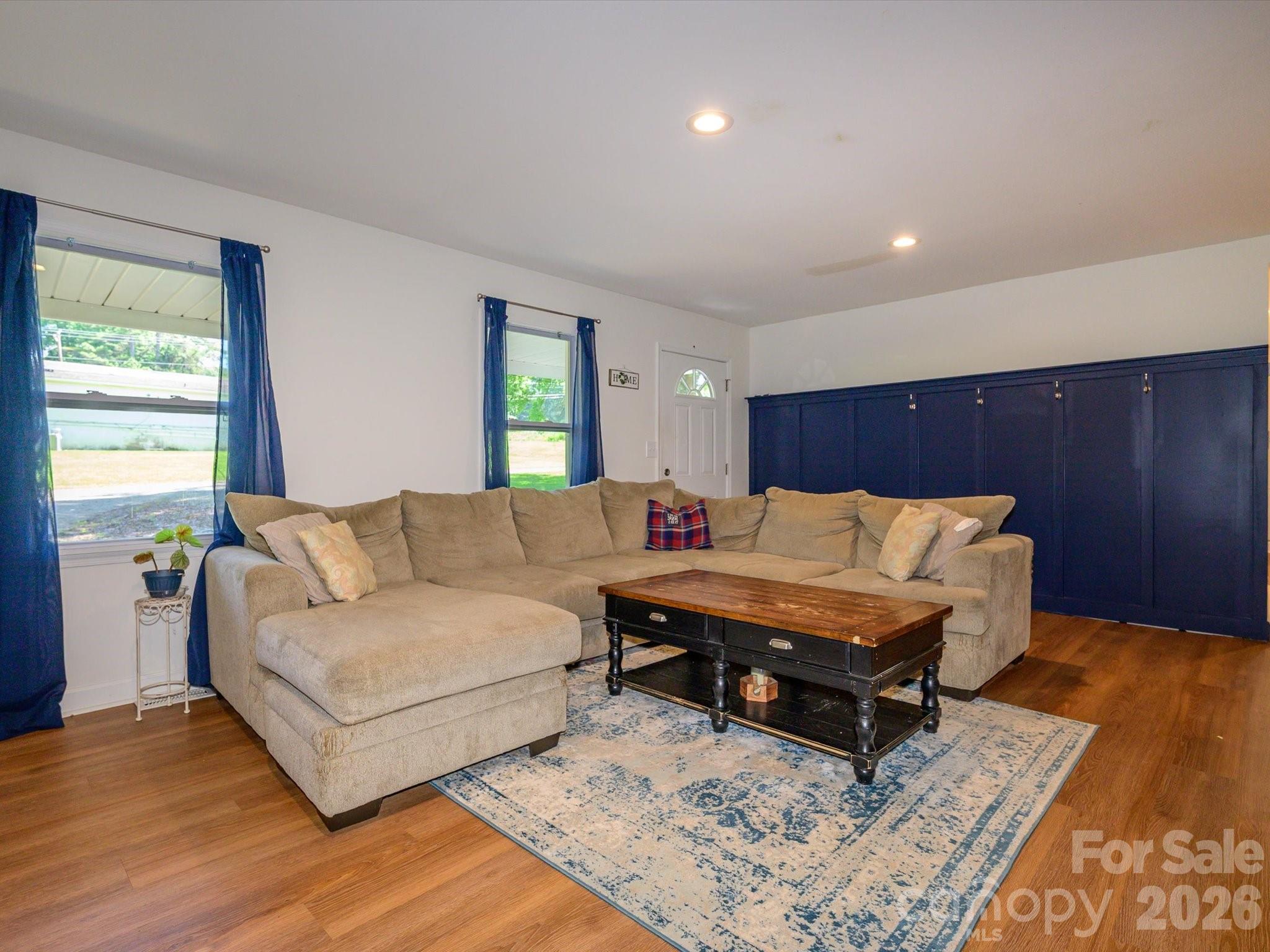 1620 Blueberry Street — Mount Pleasant