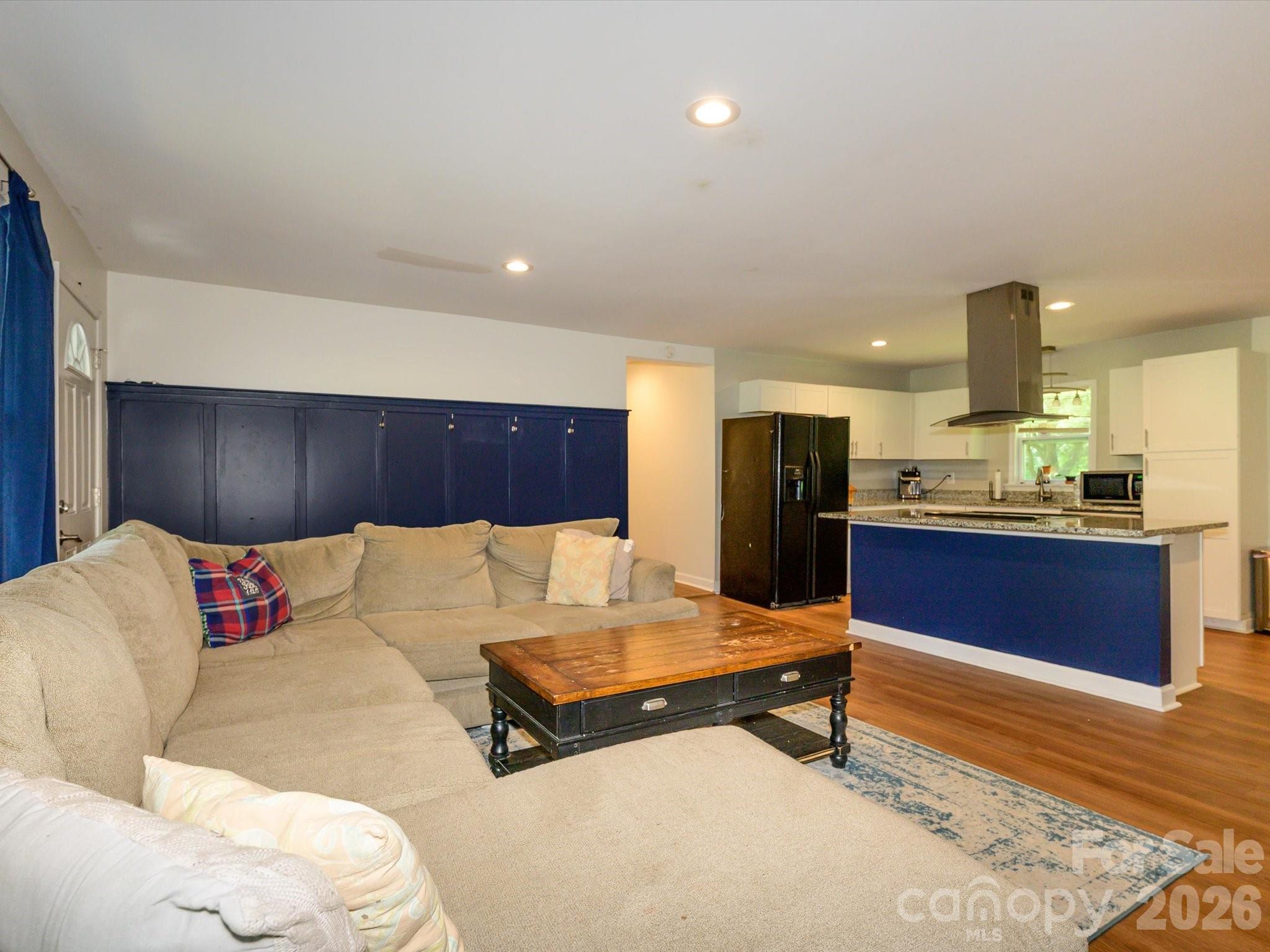 1620 Blueberry Street — Mount Pleasant