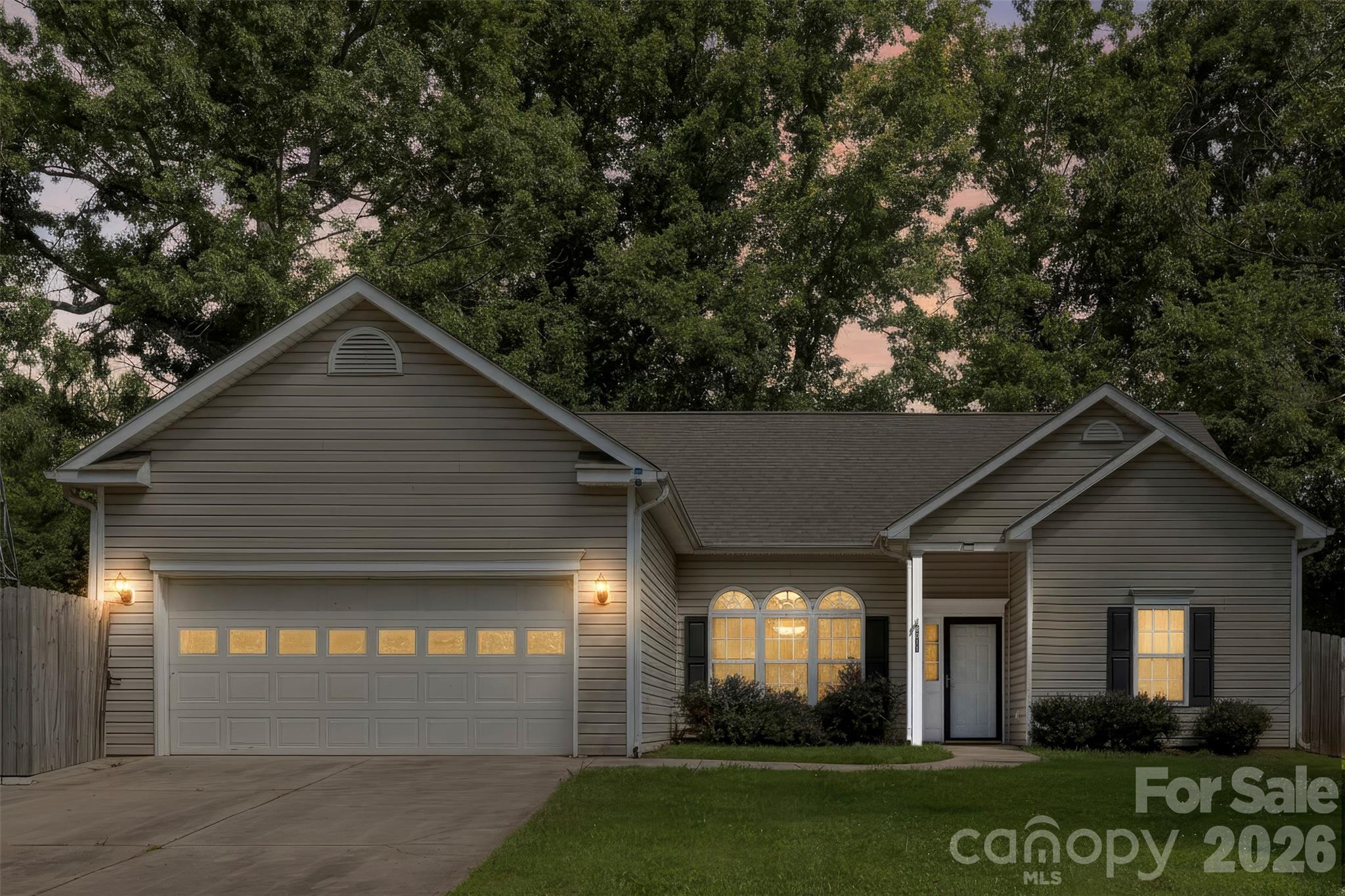 8011 Maxwelton Drive — Huntersville