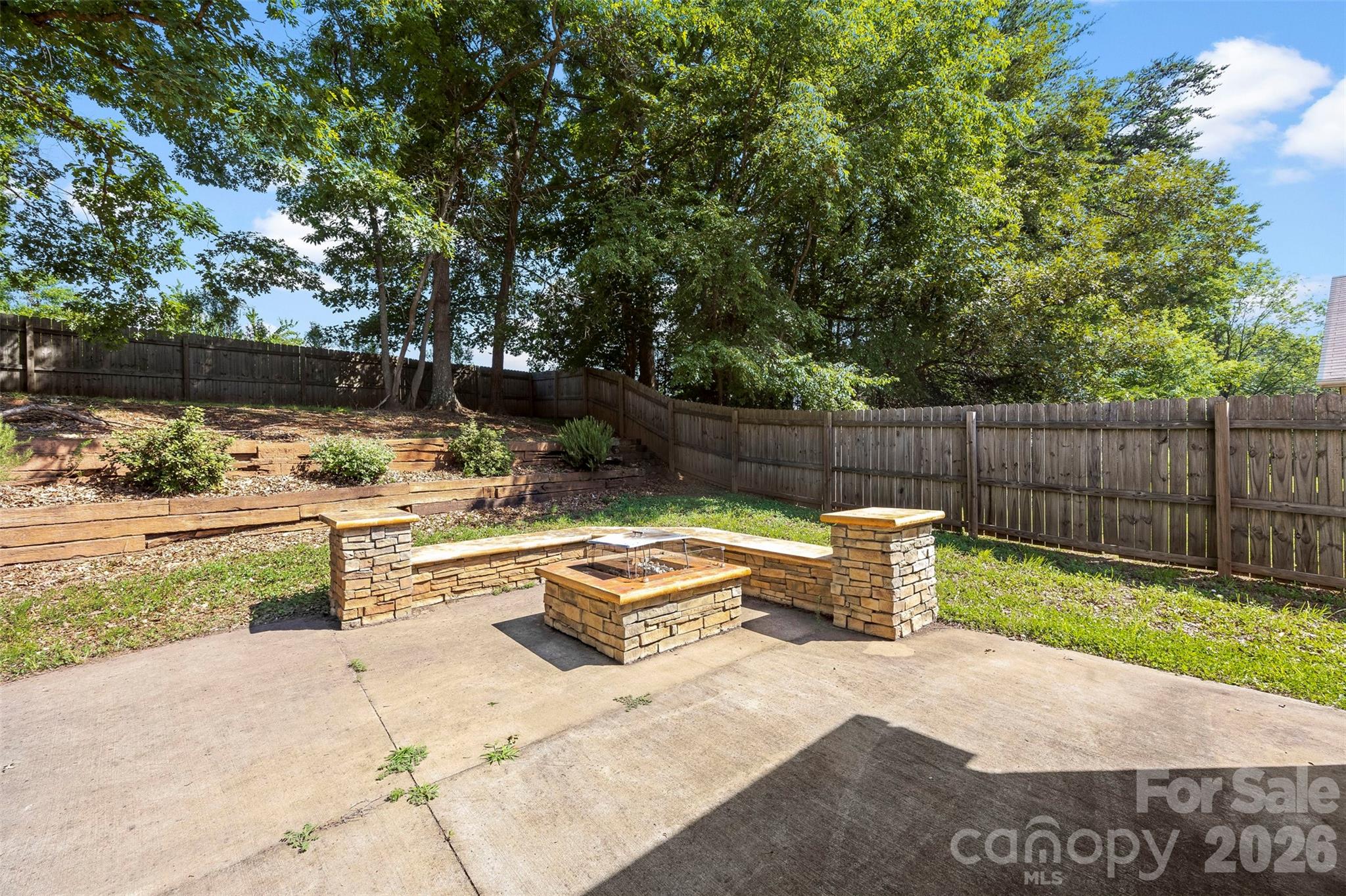 8011 Maxwelton Drive — Huntersville