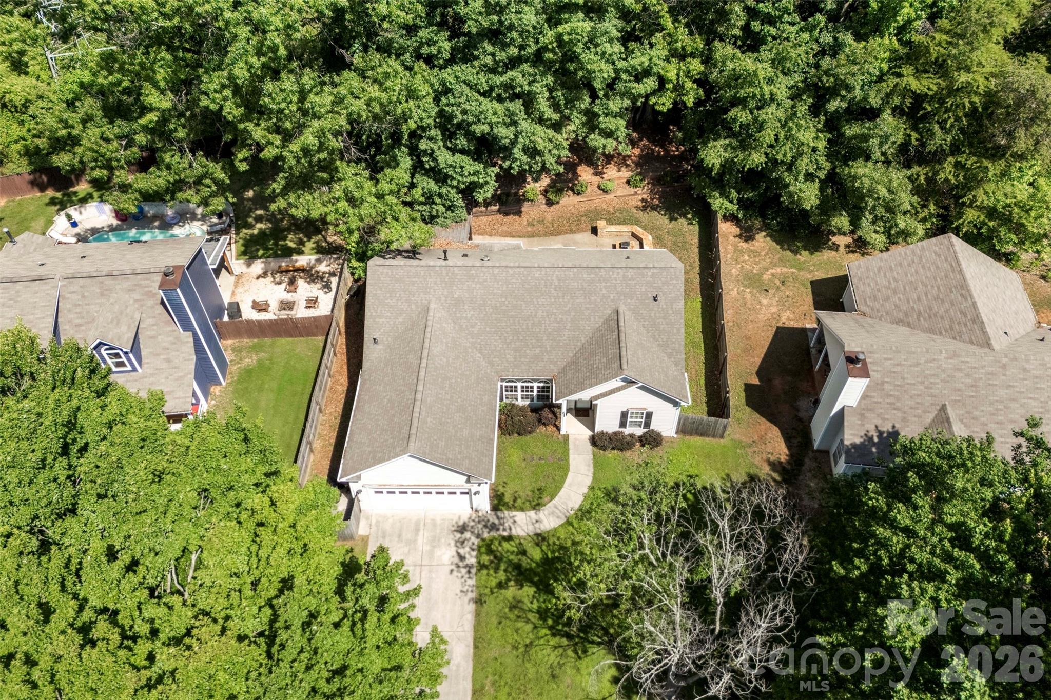 8011 Maxwelton Drive — Huntersville