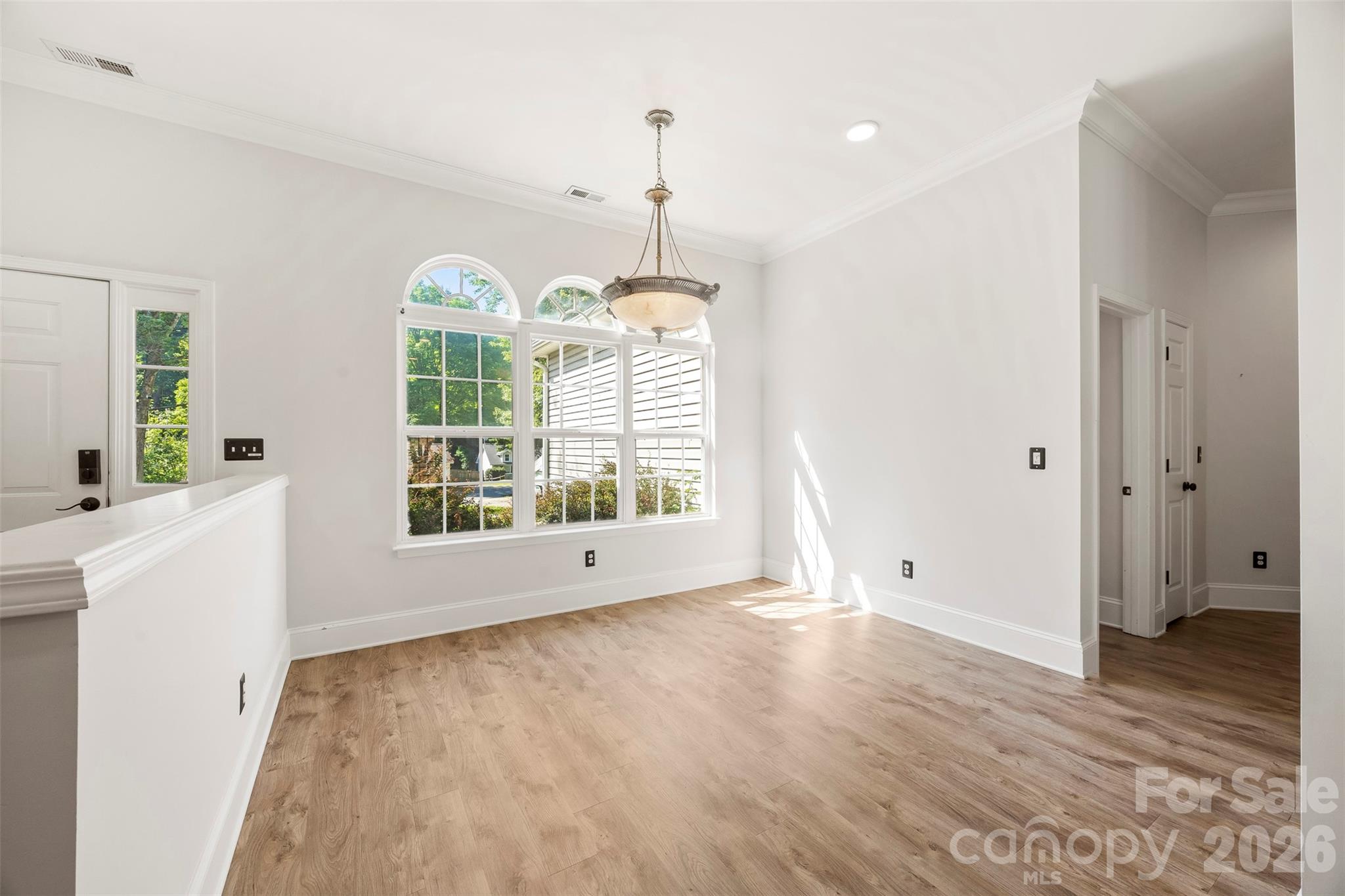 8011 Maxwelton Drive — Huntersville
