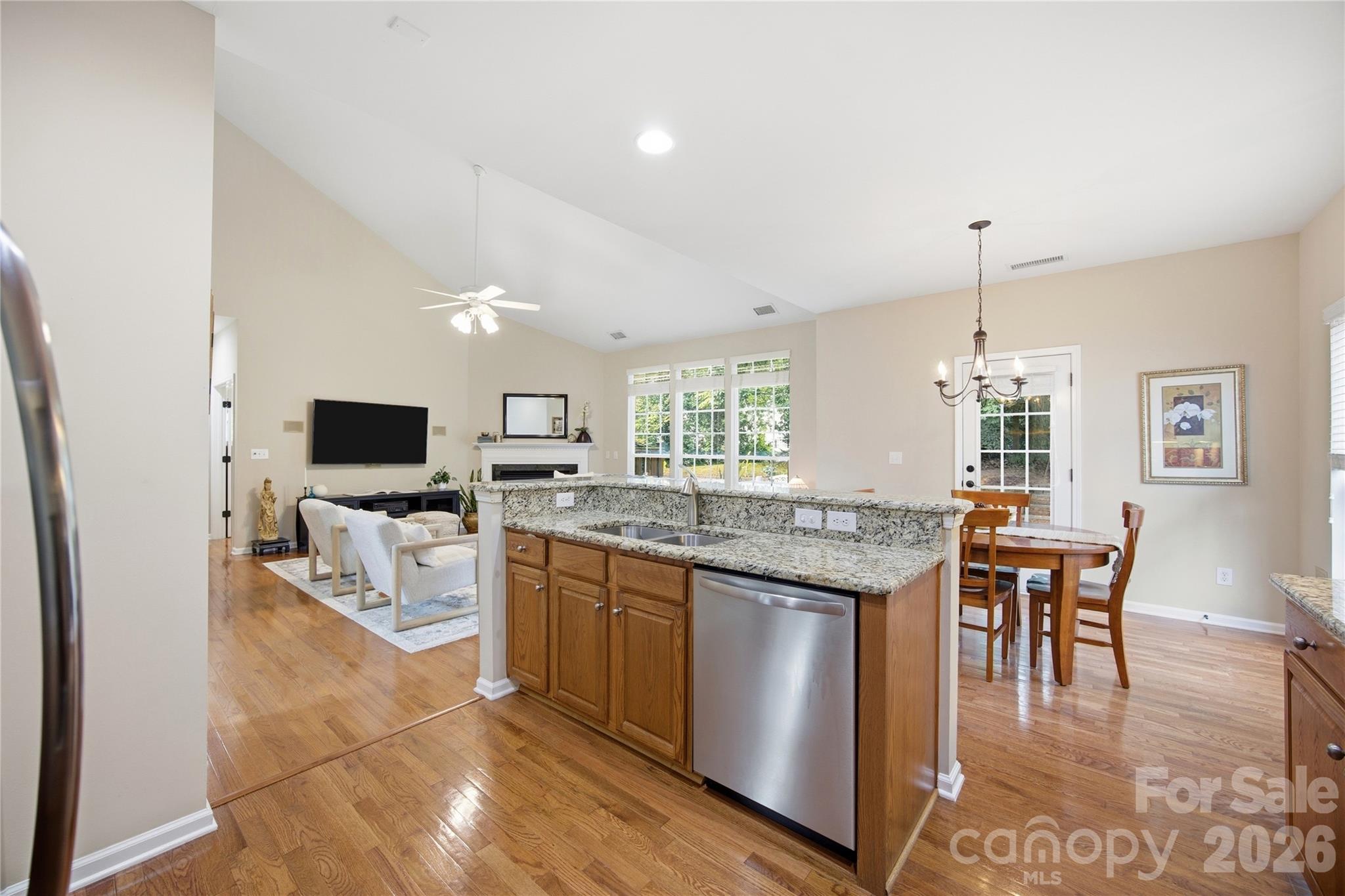 12440 Kane Alexander Drive — Huntersville