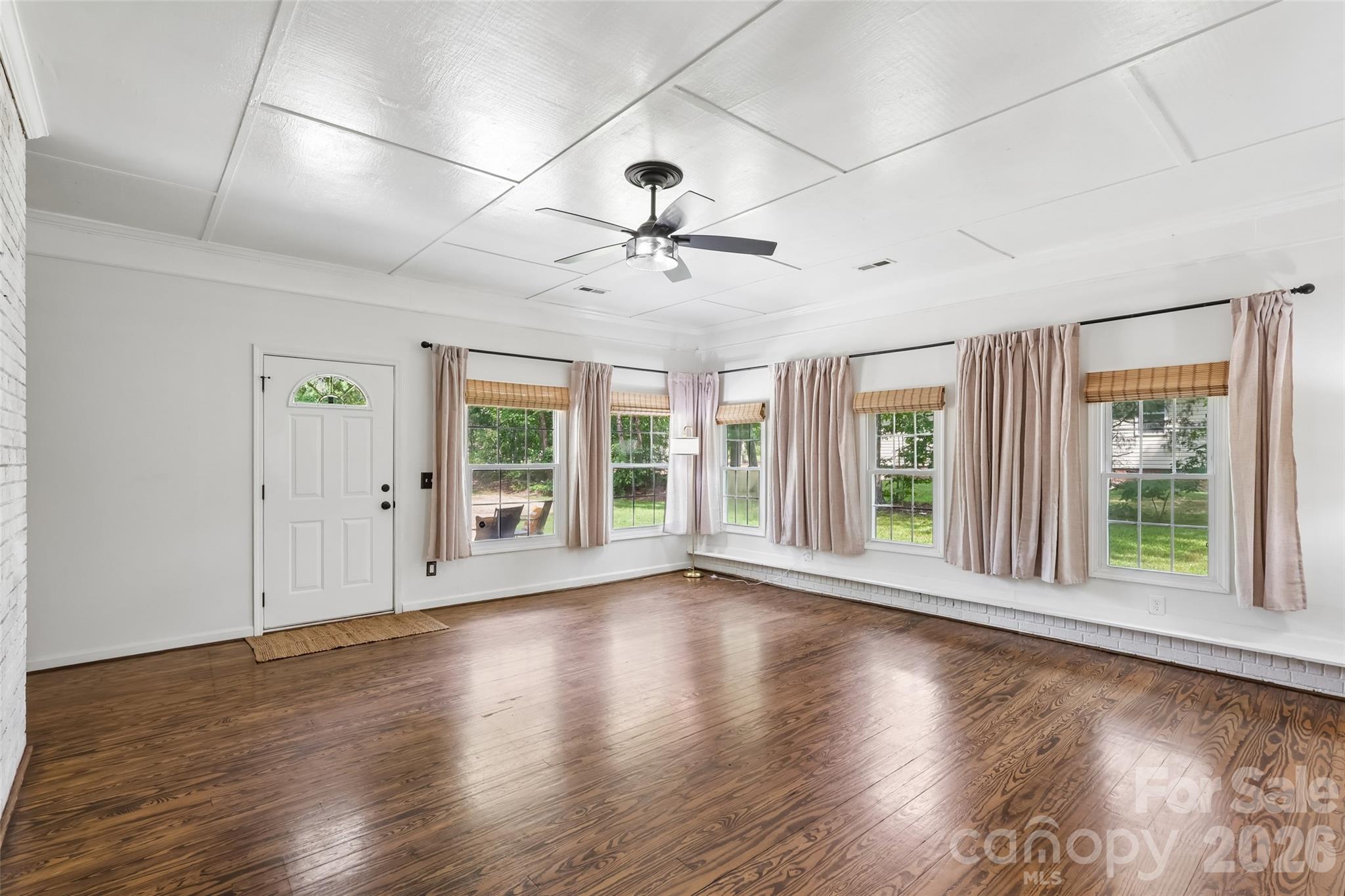 207 S Gold Branch Road — Richfield