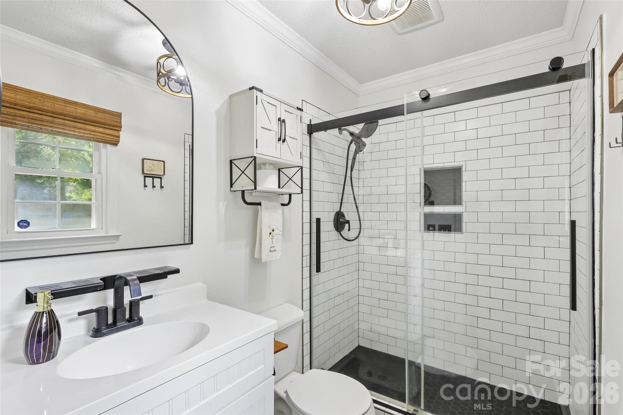 207 S Gold Branch Road — Richfield