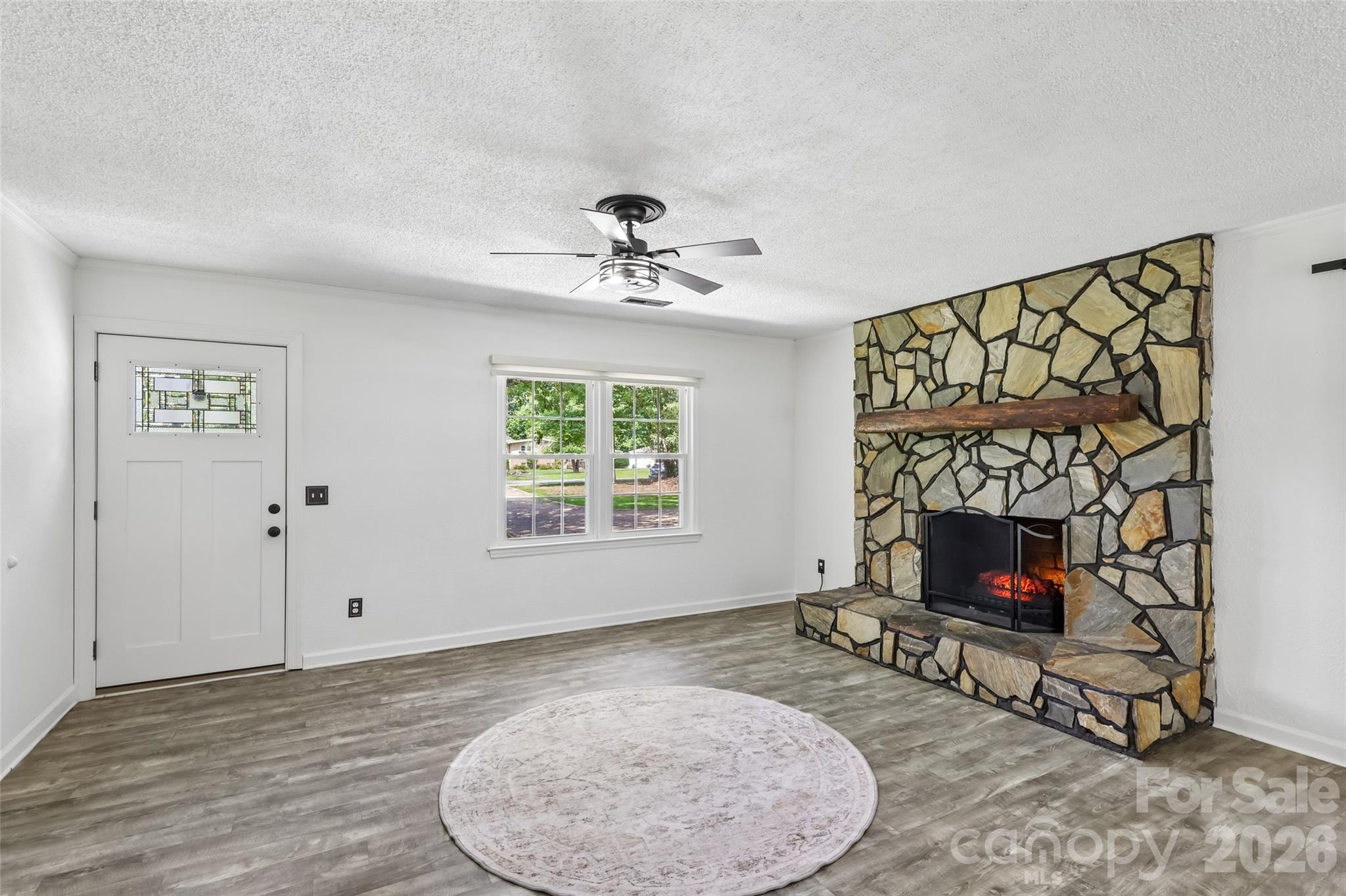 207 S Gold Branch Road — Richfield