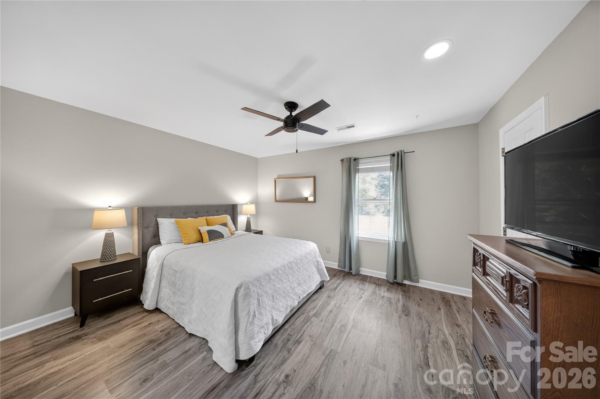 7407 Newmans Lane — Charlotte