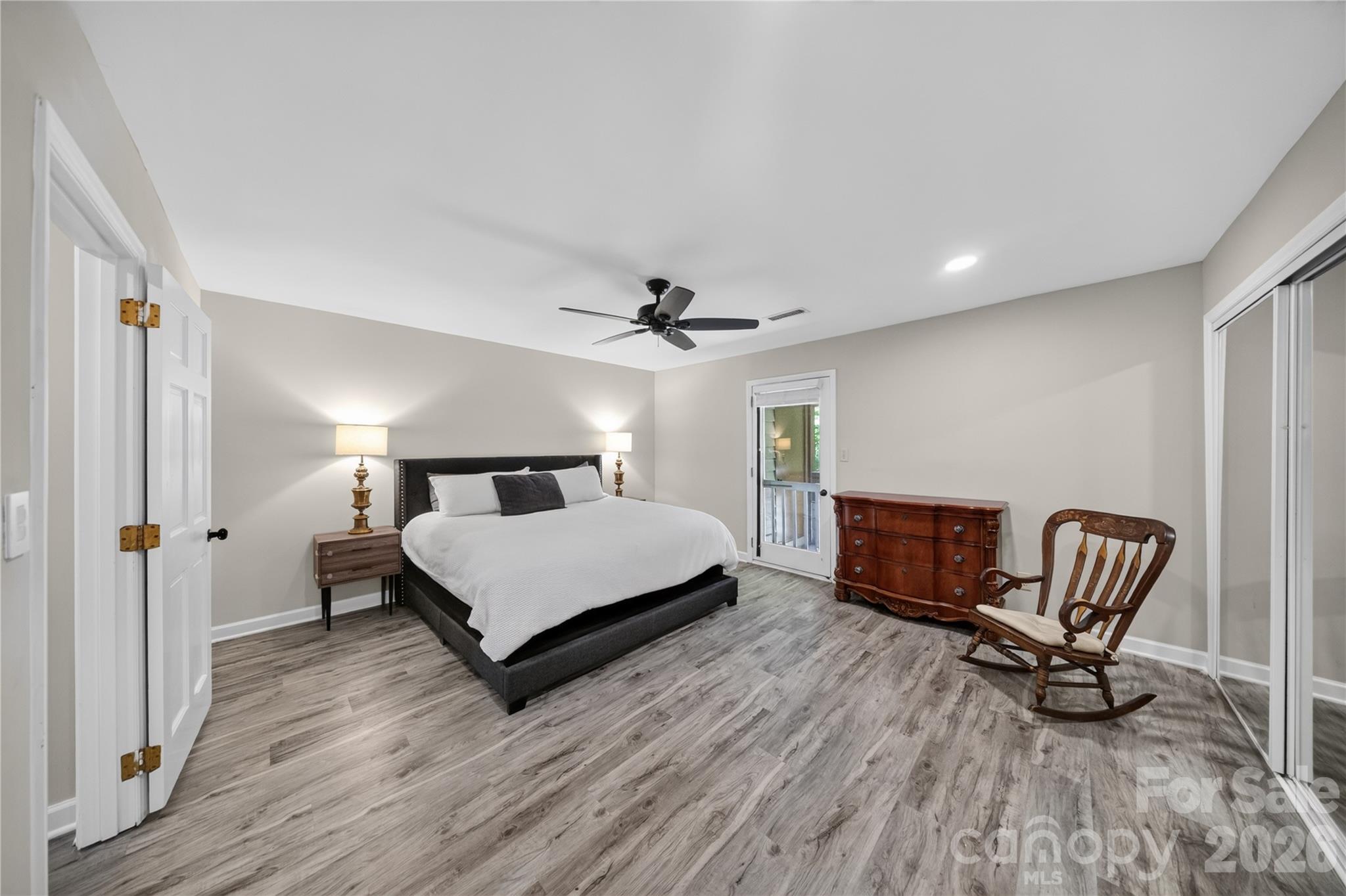 7407 Newmans Lane — Charlotte