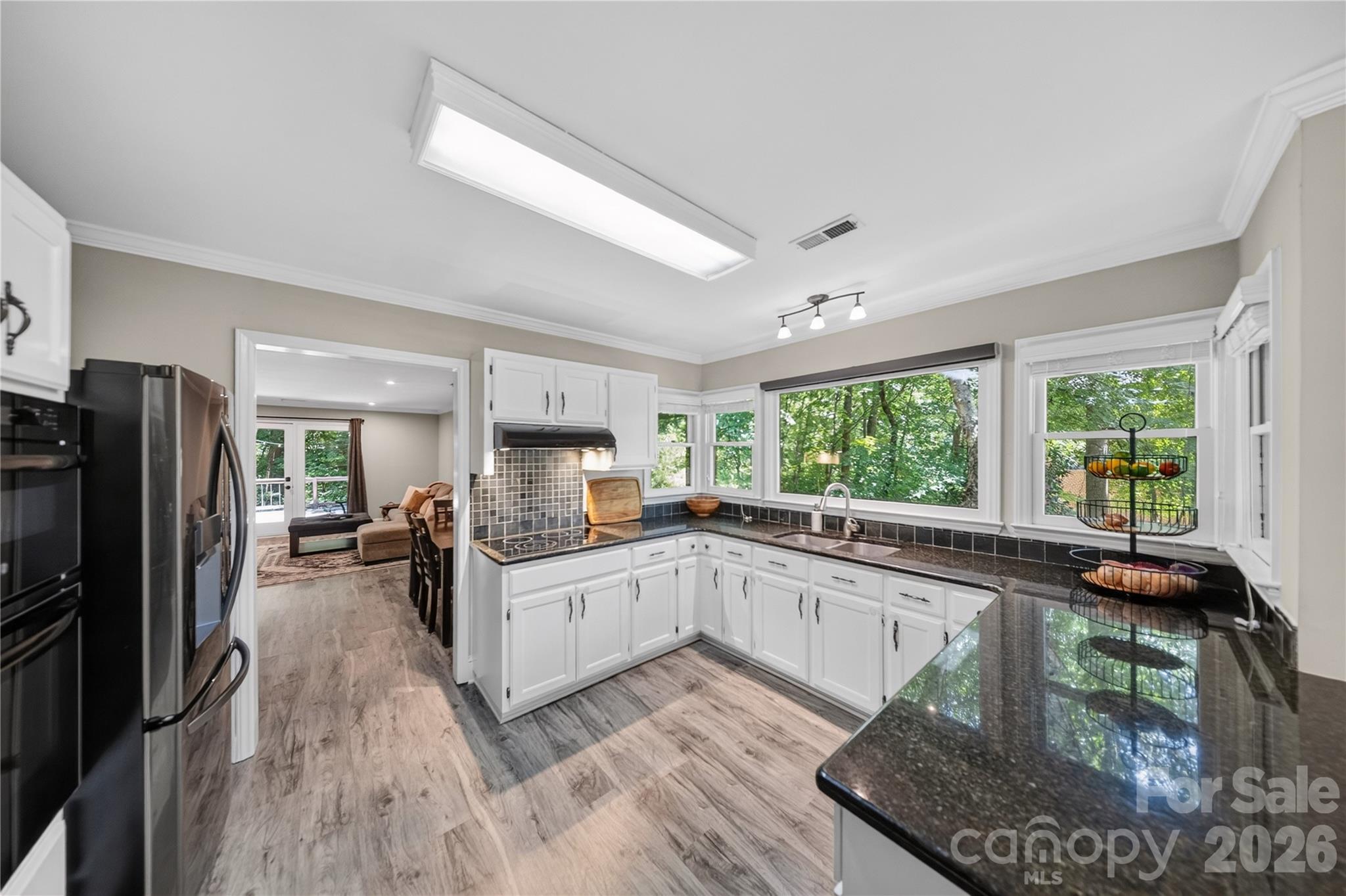 7407 Newmans Lane — Charlotte