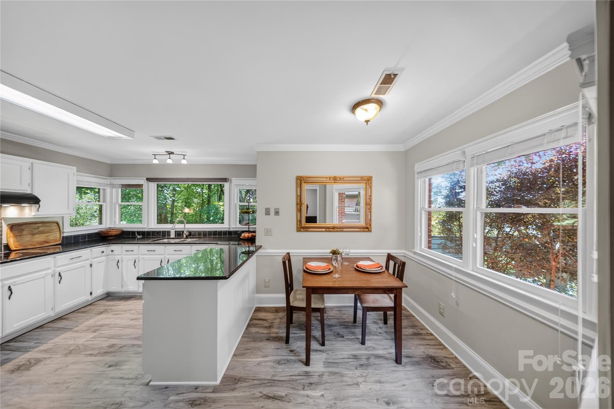 7407 Newmans Lane — Charlotte