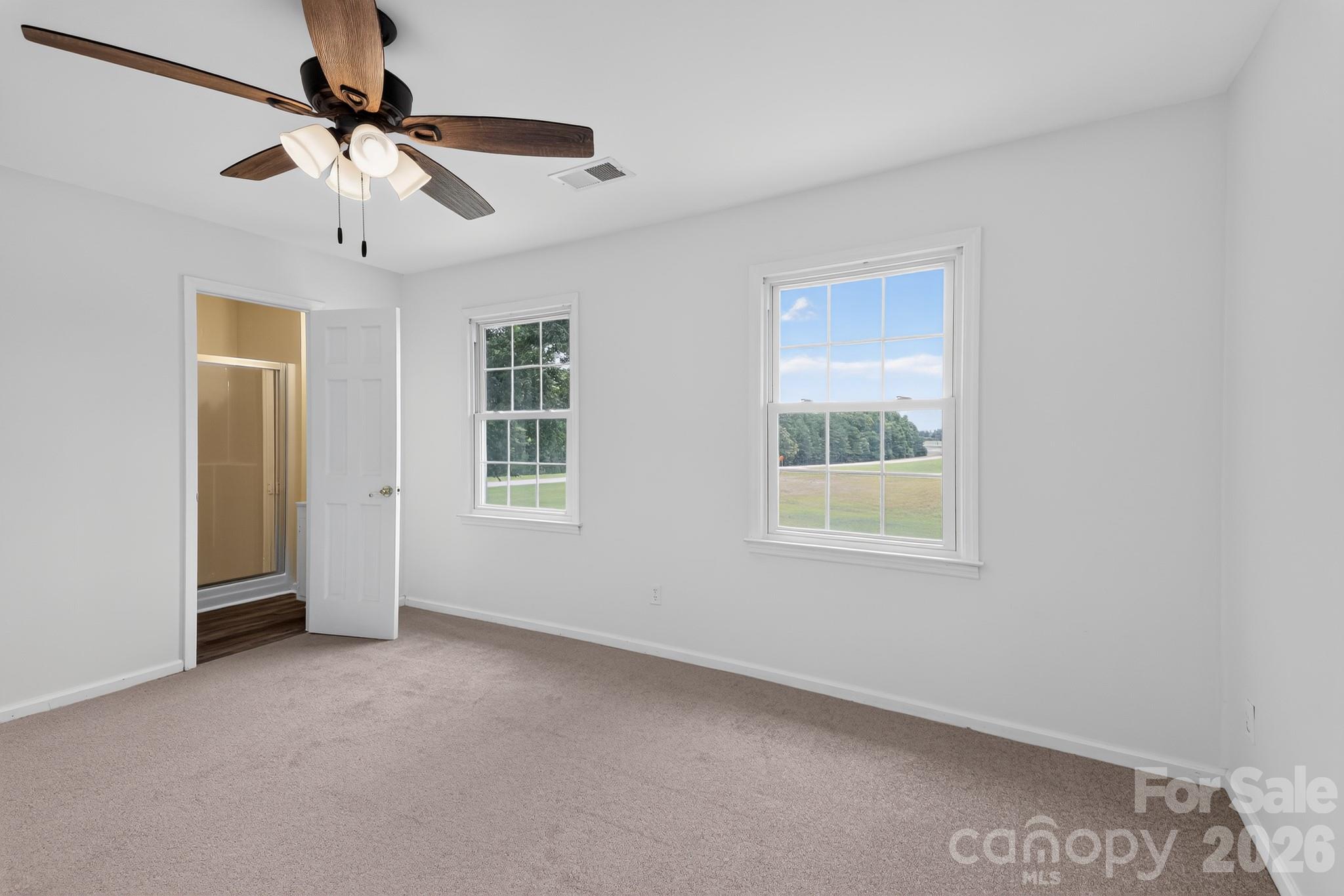 450 Bull Swamp Road — St. Matthews