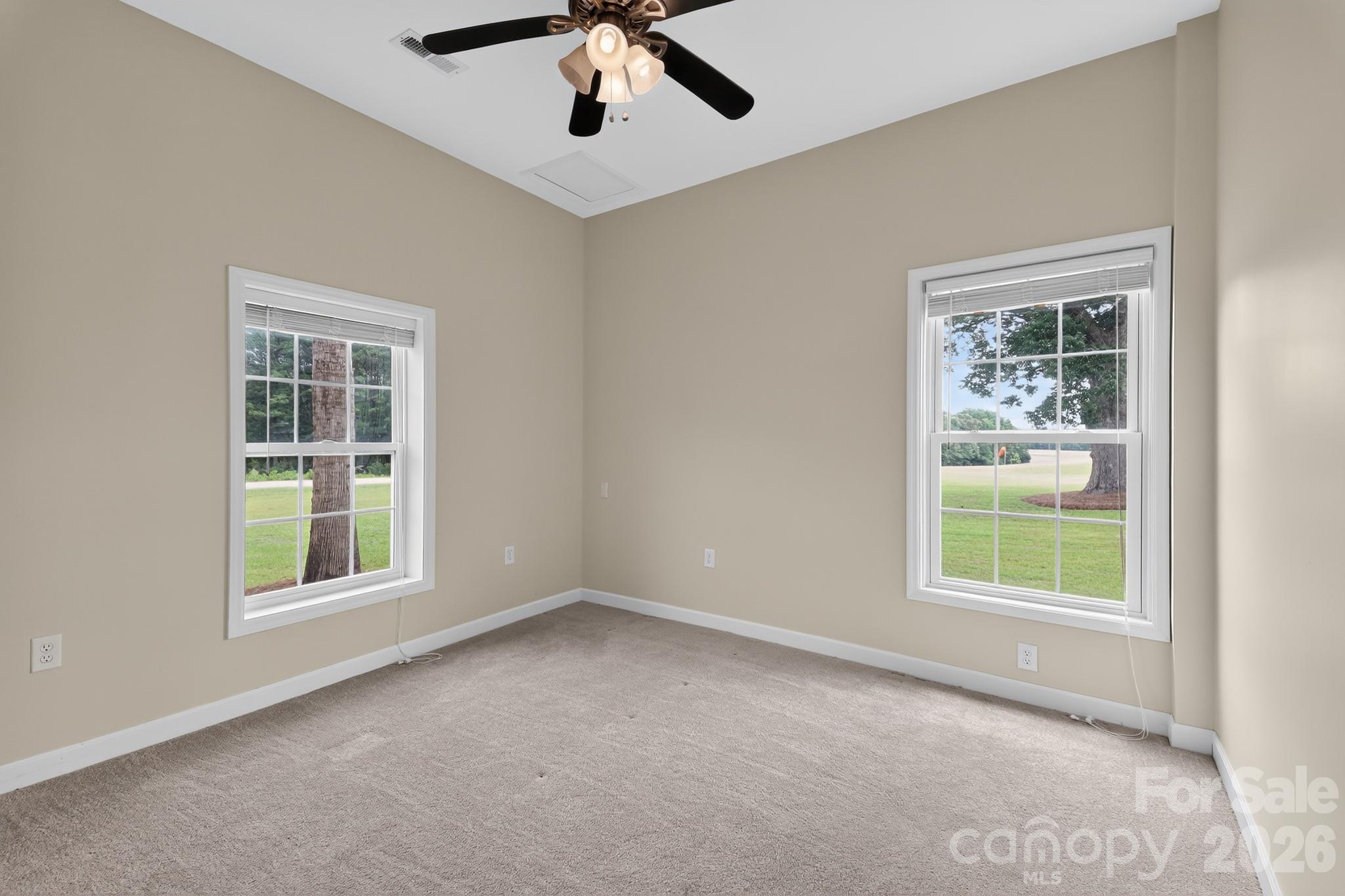 450 Bull Swamp Road — St. Matthews