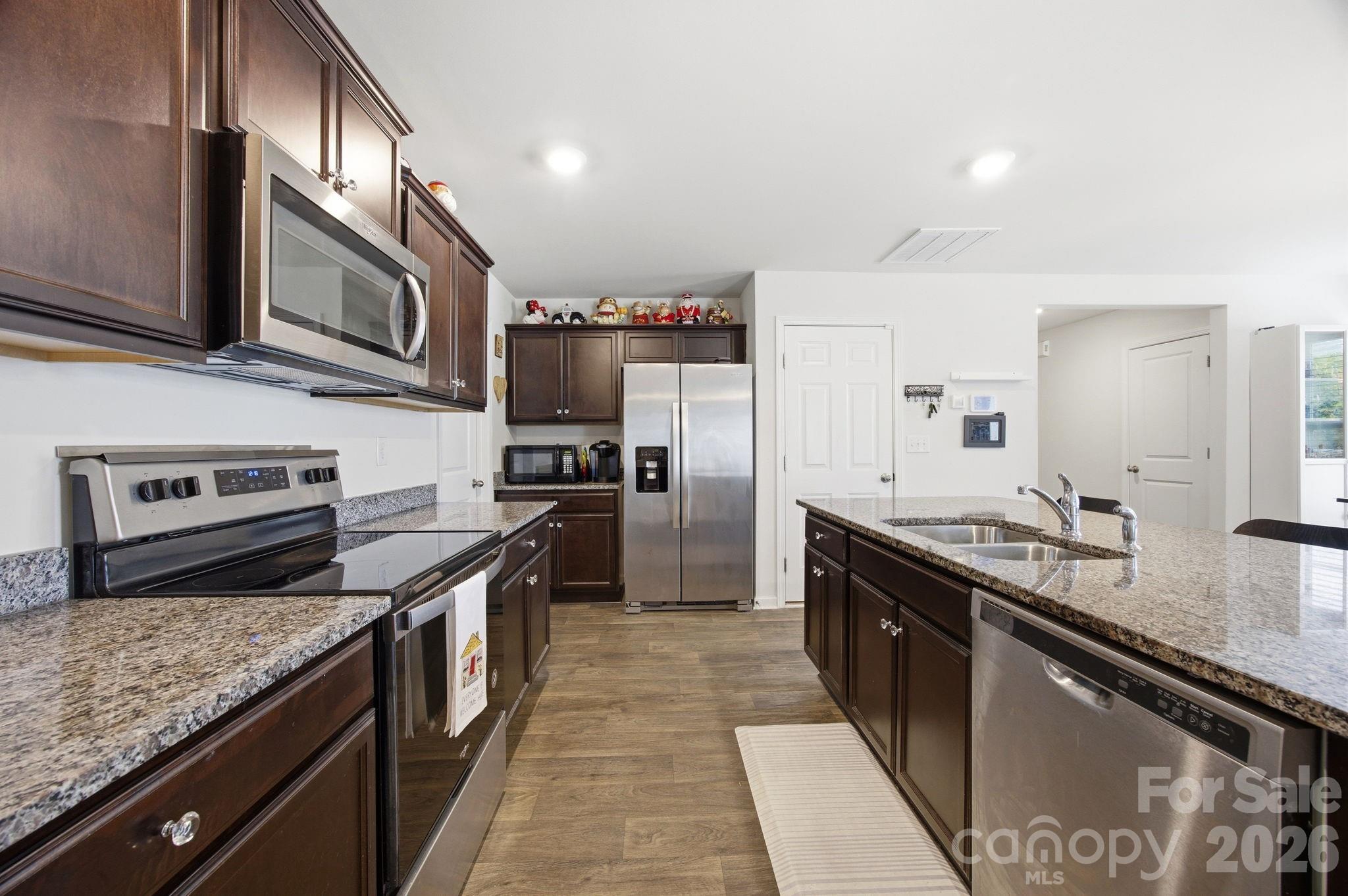 1706 Gaston Mountain Drive — Dallas