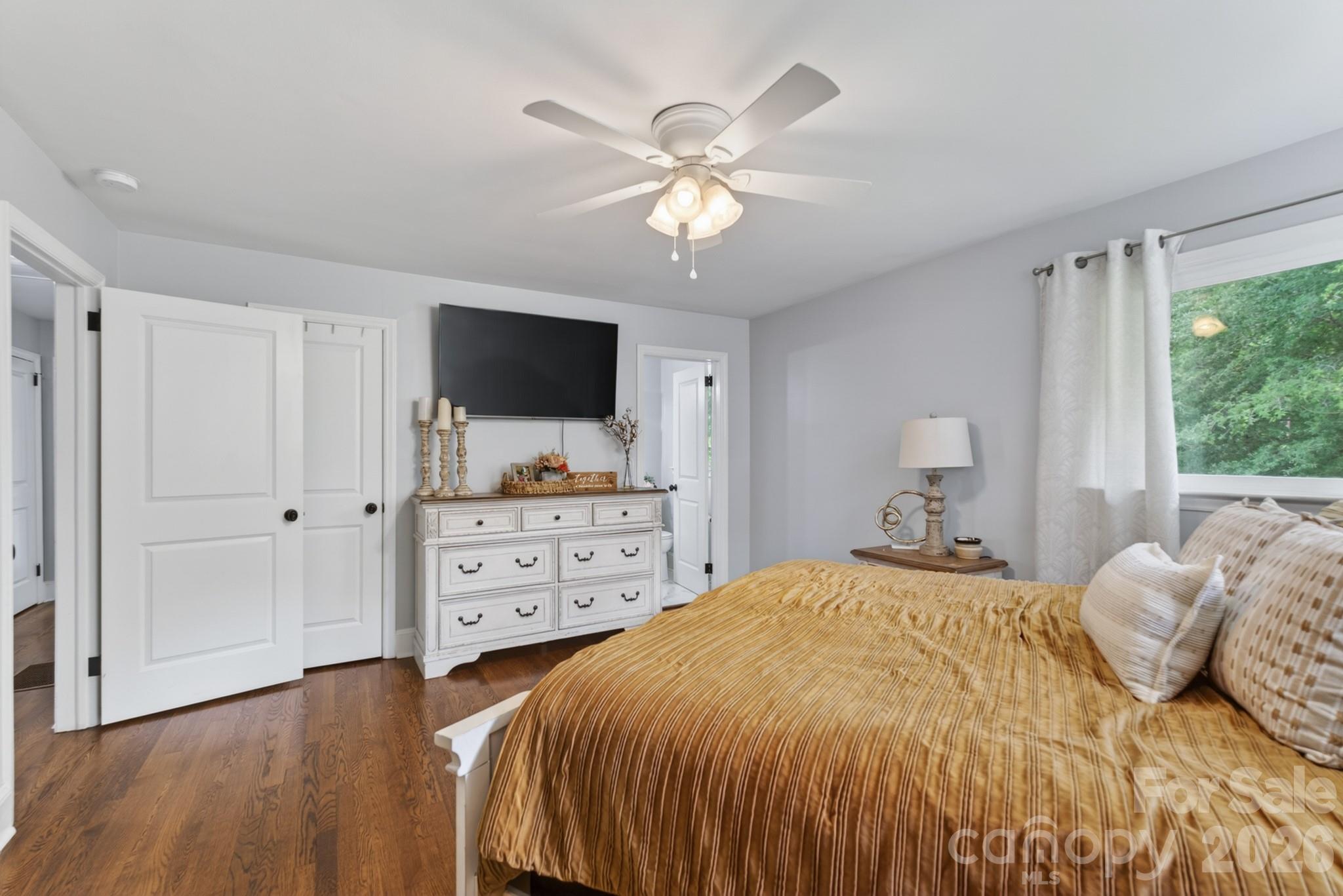 1100 Sunset Road — Cherryville