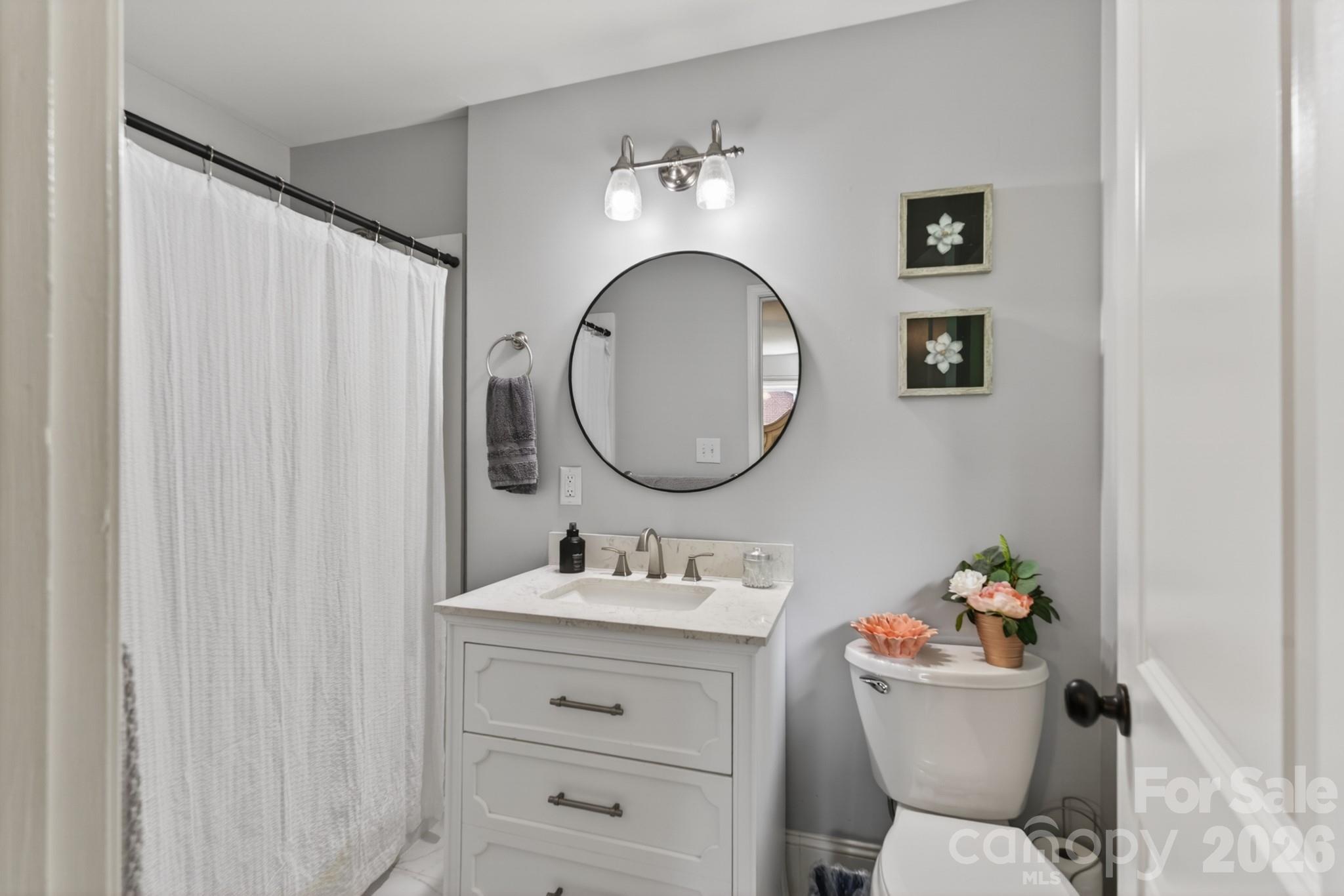 1100 Sunset Road — Cherryville