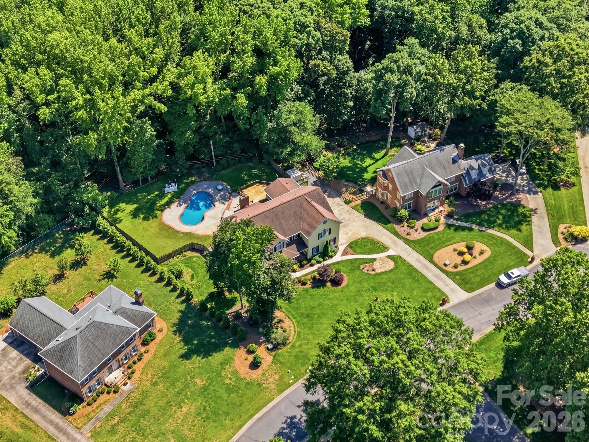 12816 Hidden Hills Lane — Mint Hill
