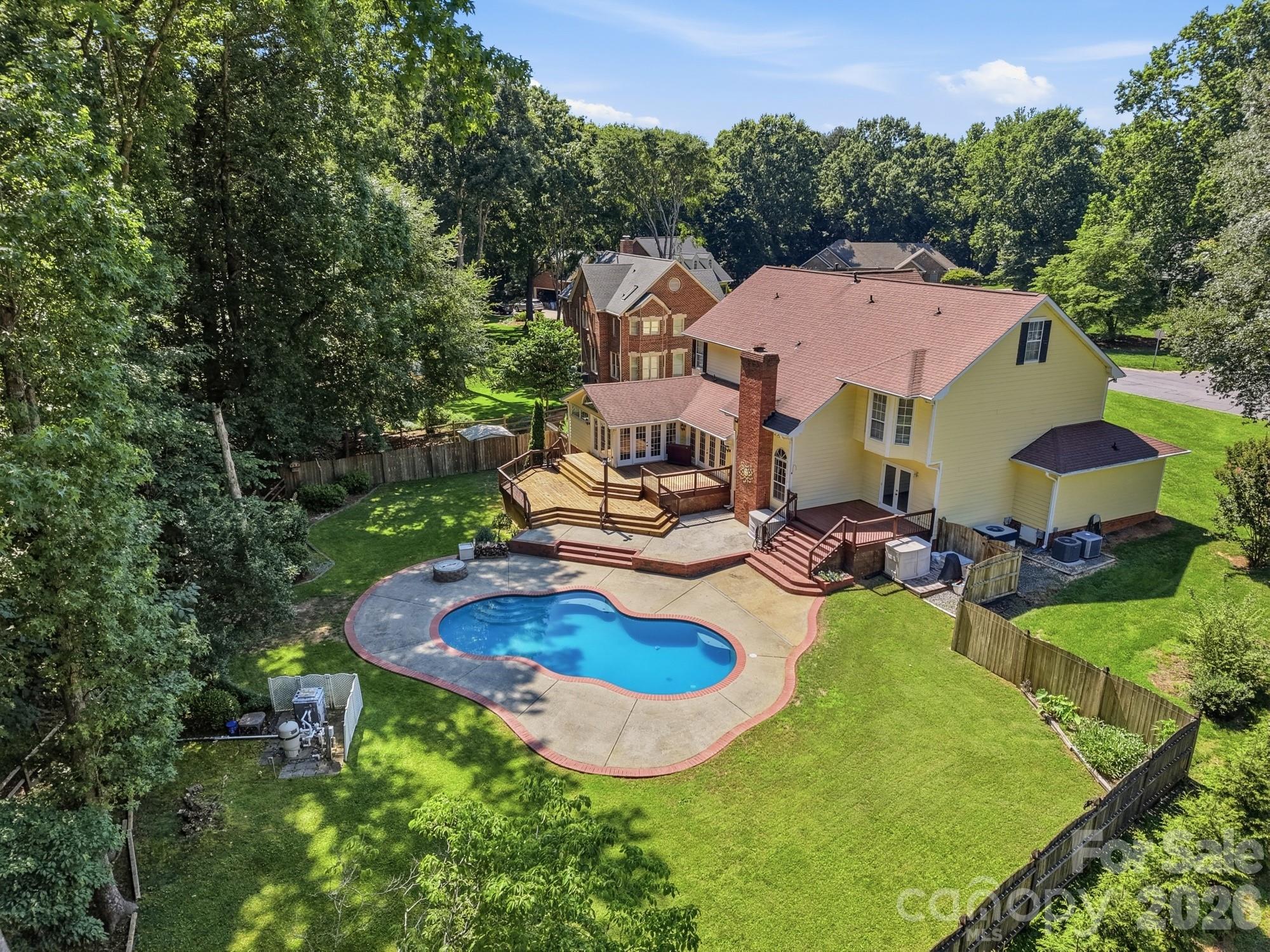 12816 Hidden Hills Lane — Mint Hill