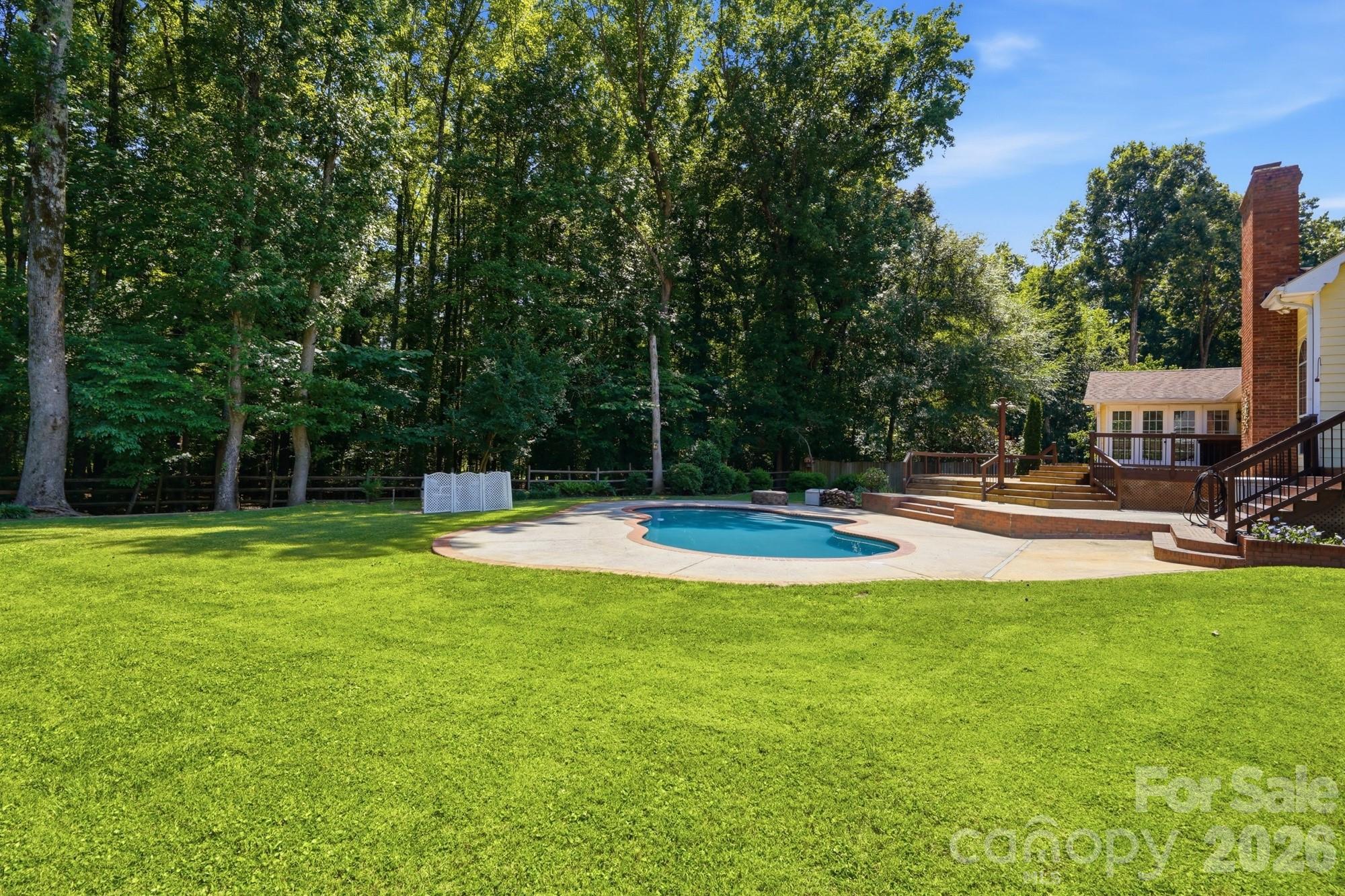 12816 Hidden Hills Lane — Mint Hill