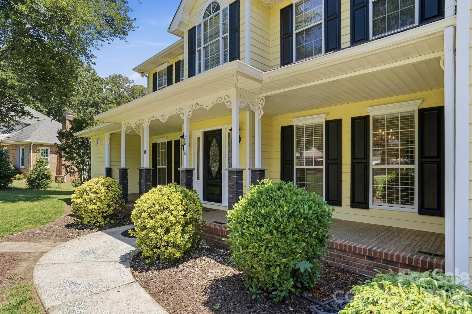 12816 Hidden Hills Lane — Mint Hill