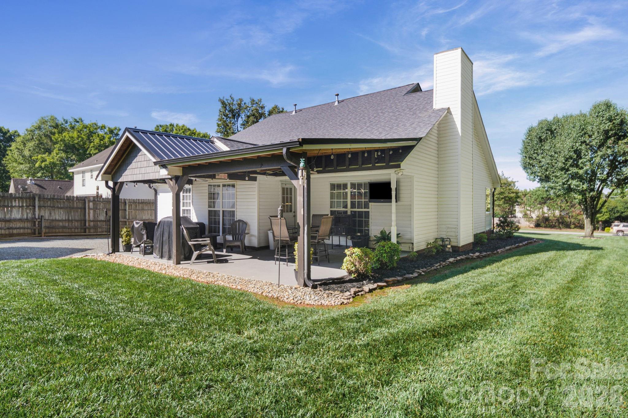 3804 Secrest Shortcut Road — Monroe